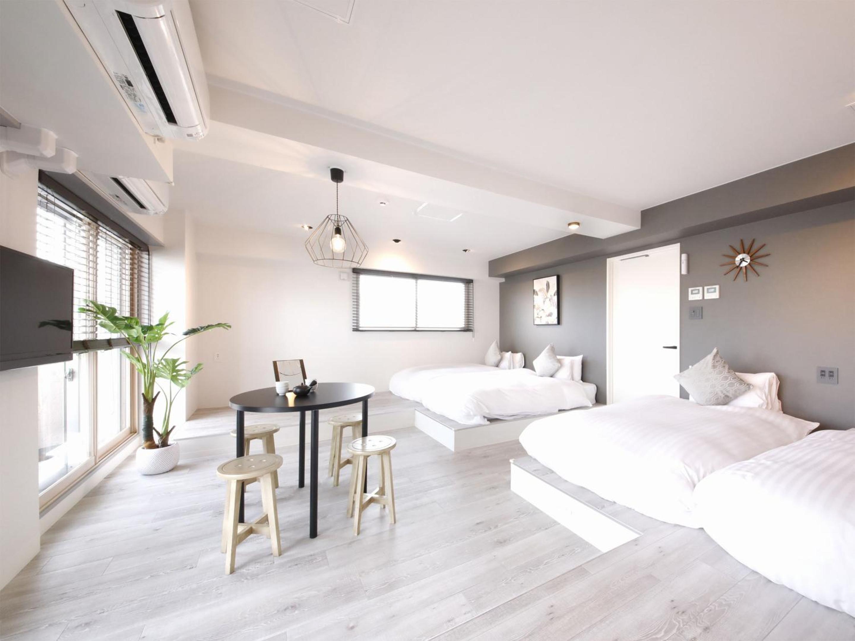 Standard Family Room - Photo 2