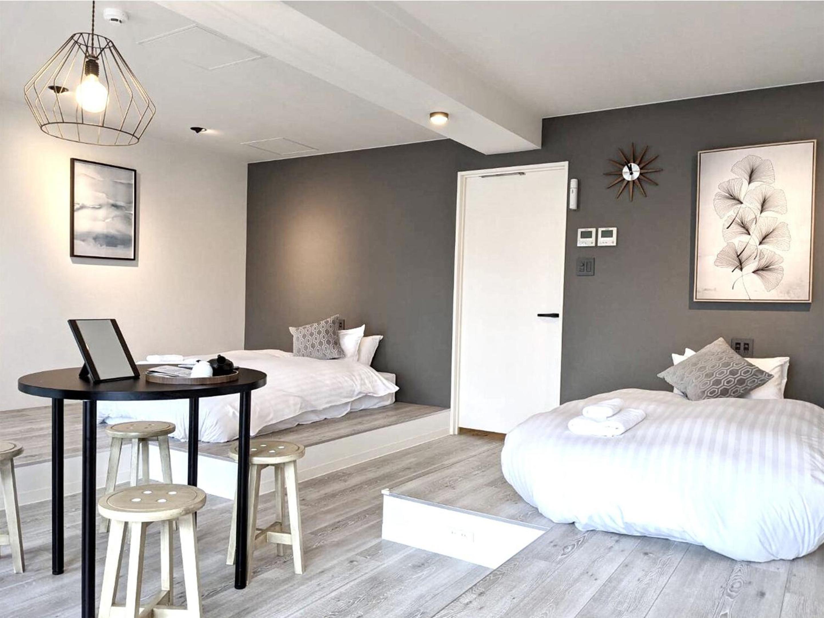 Standard Twin Room - Photo 10