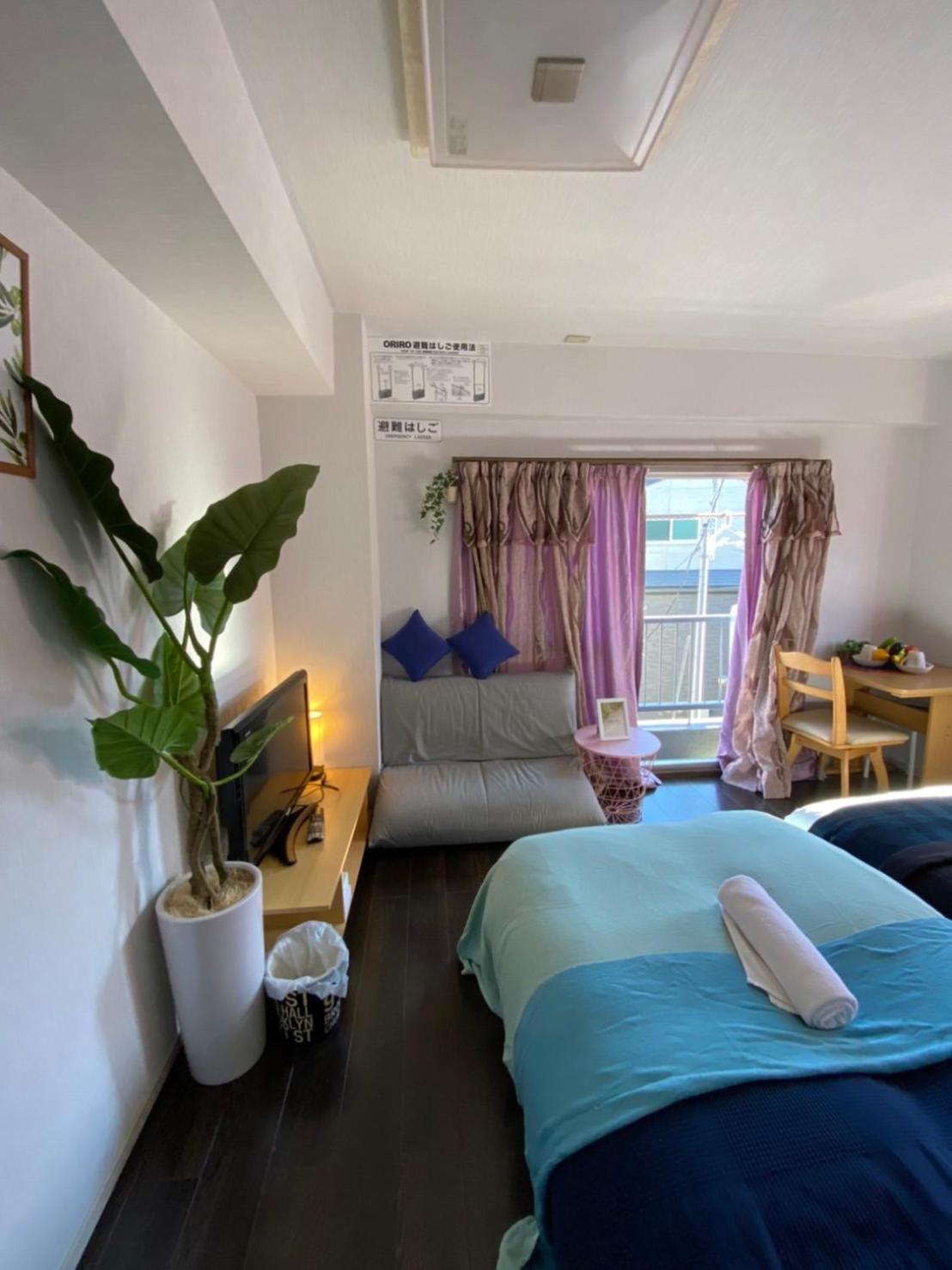 One-Bedroom Apartment photo 2