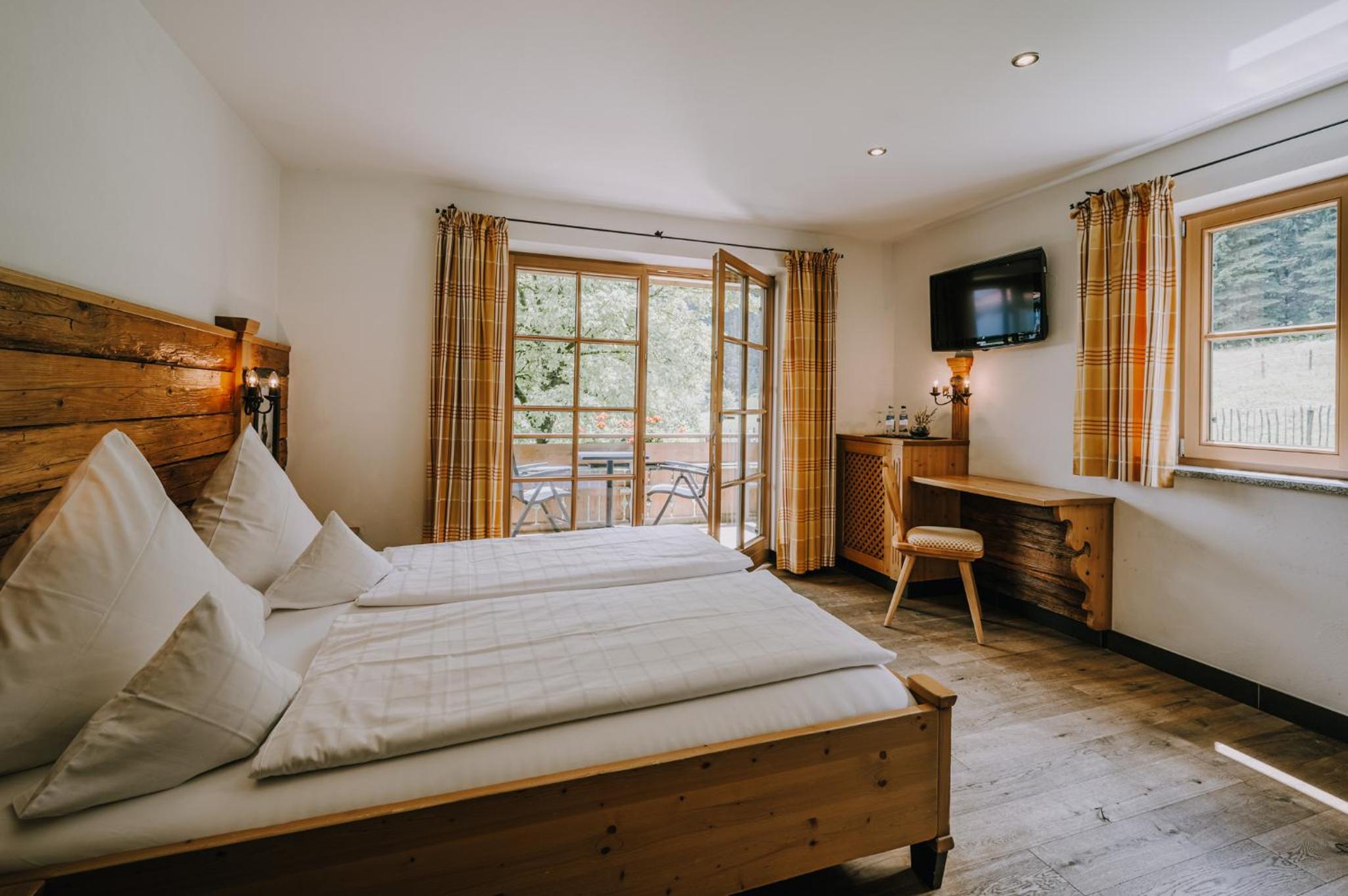 Deluxe Double Room with Balcony