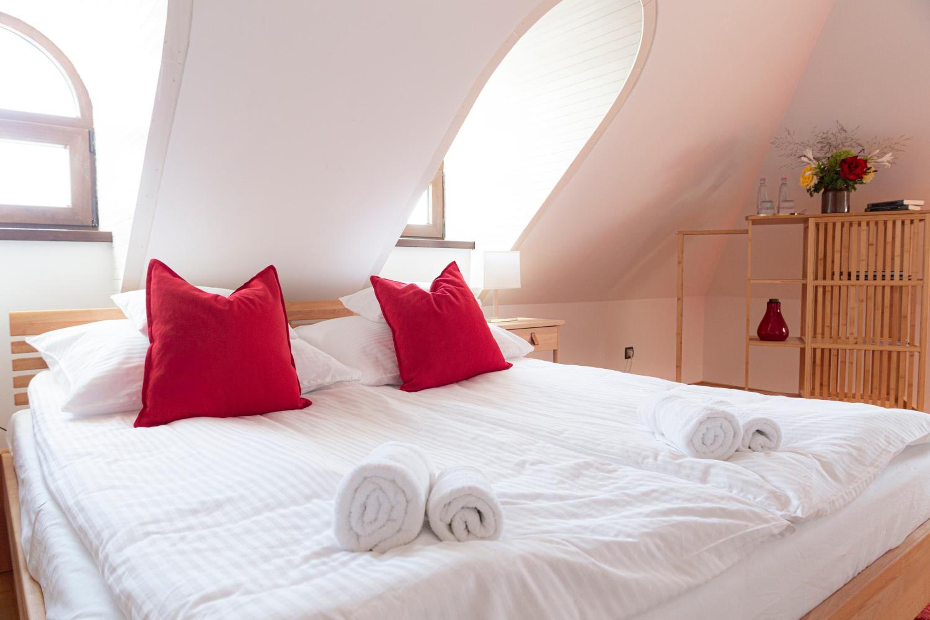 Standard Queen Room photo 1