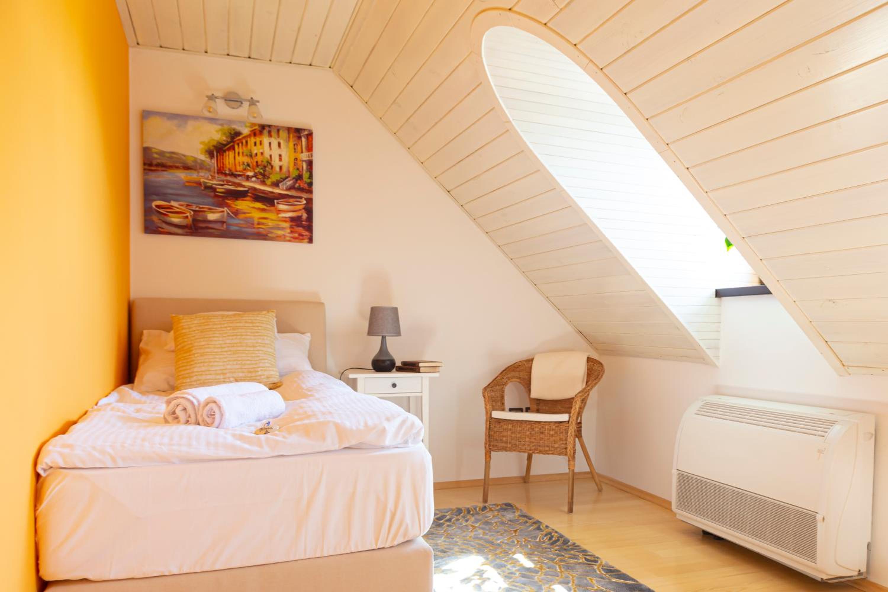 Single Room photo 1