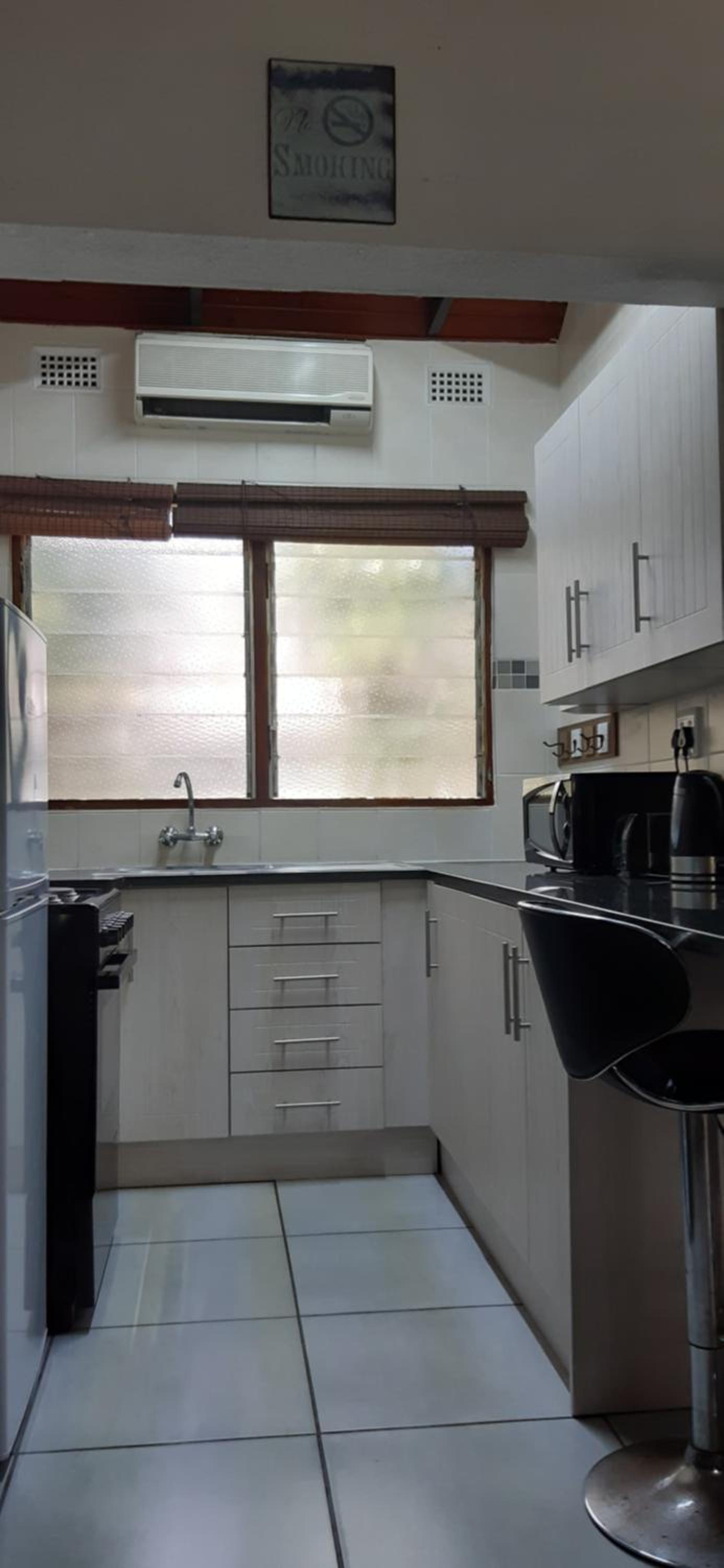 Apartment - Photo 26