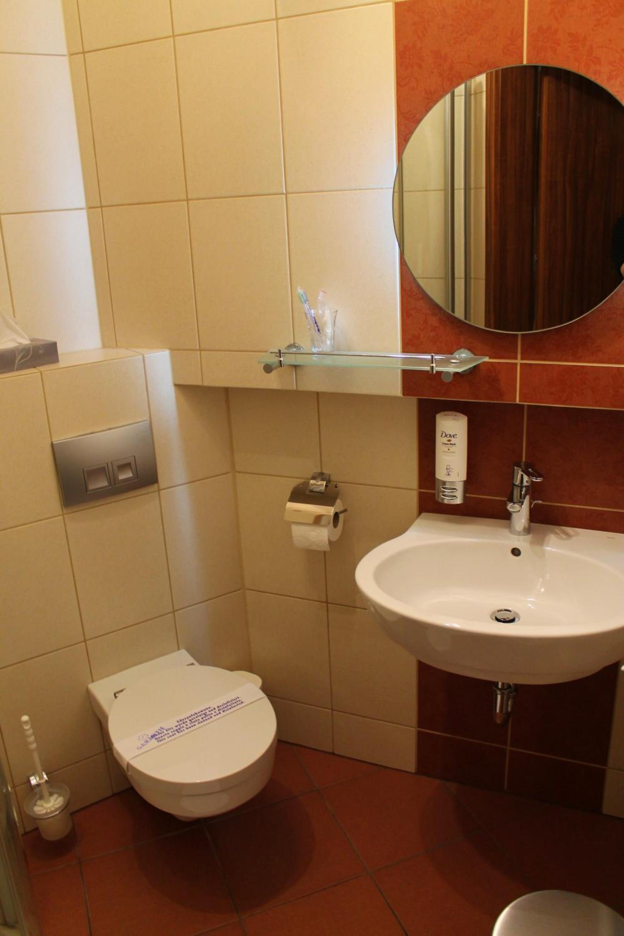 Standard Single Room photo 2