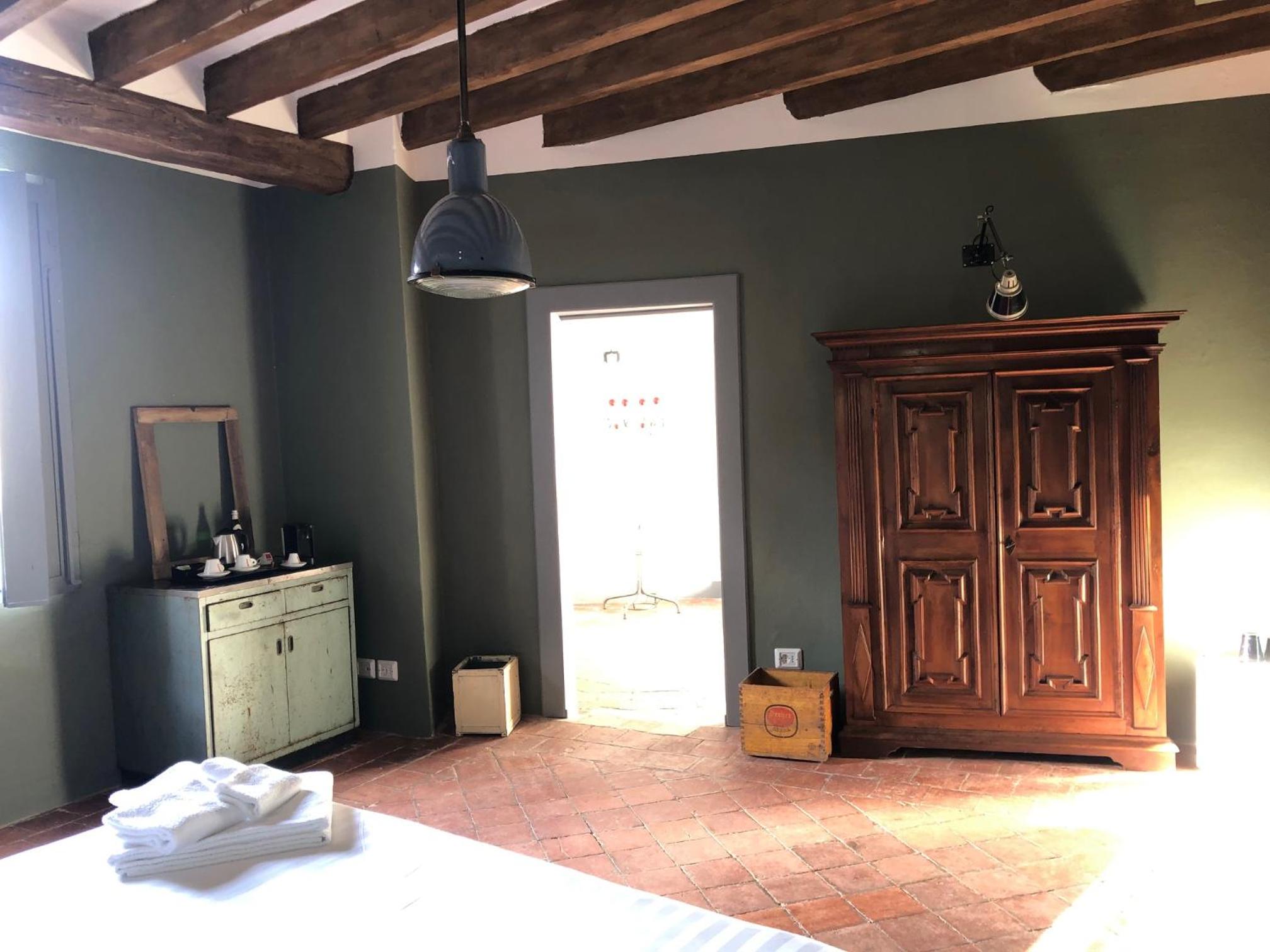 Deluxe Double or Twin Room - Photo 1