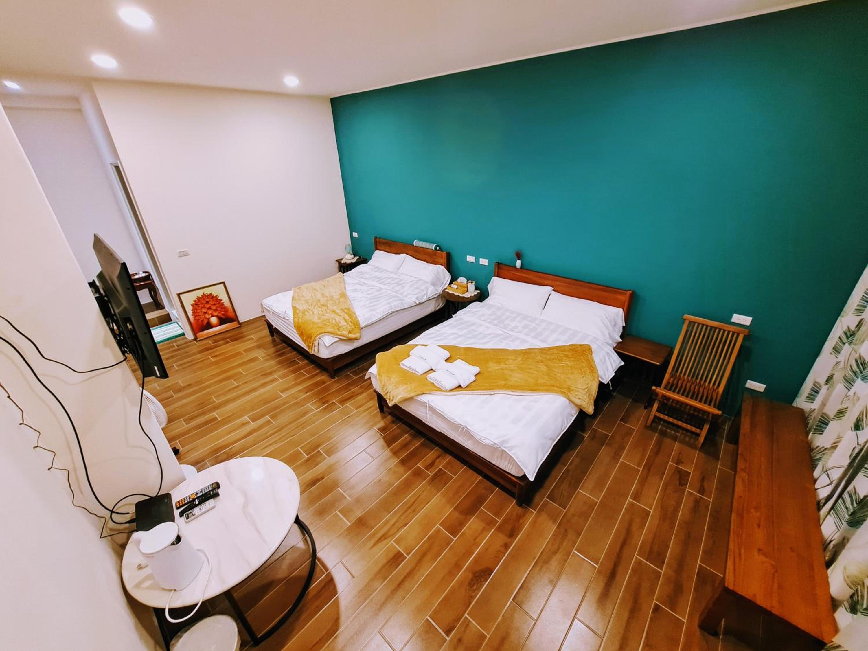 Quadruple Room with Mountain View