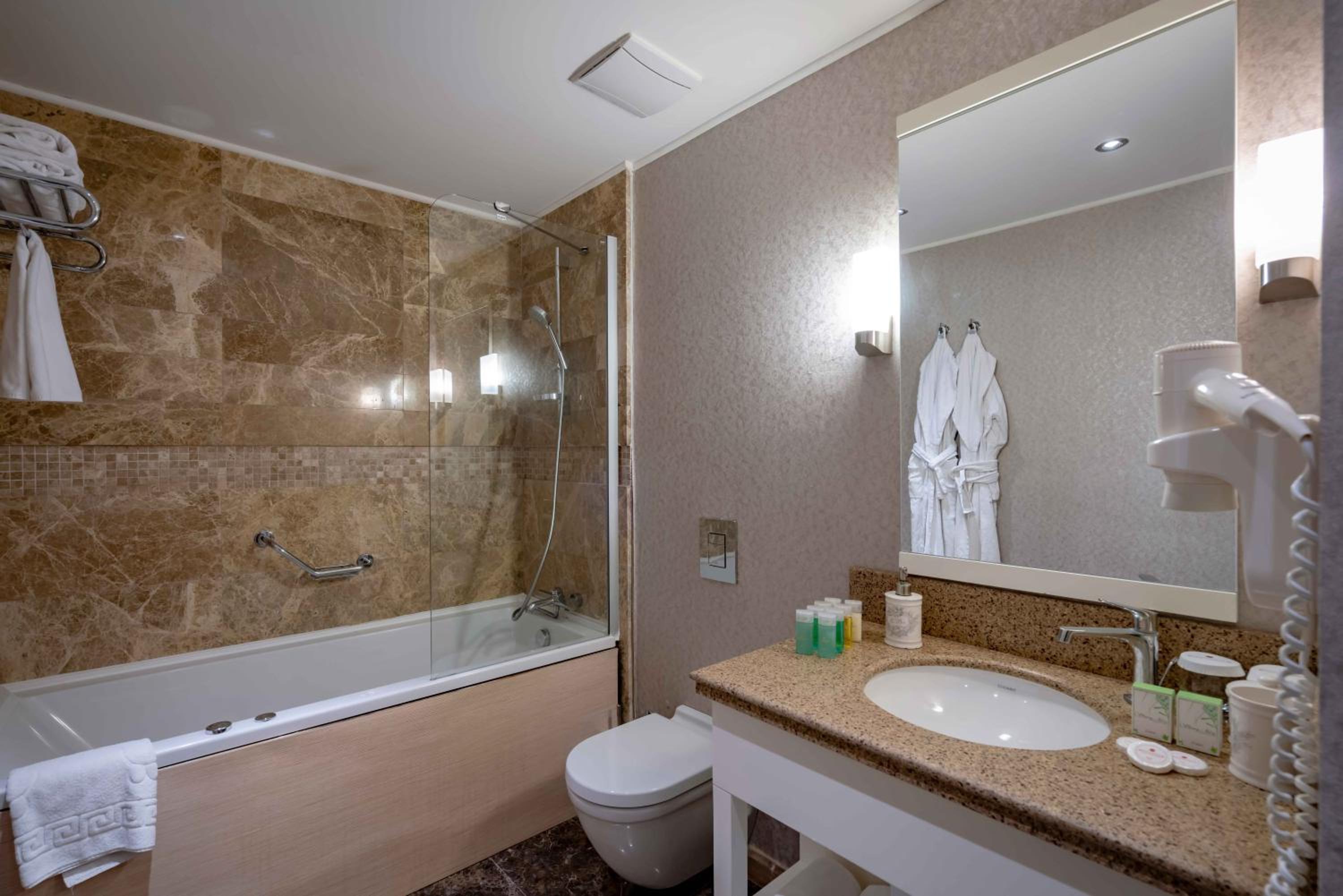Superior Double Room photo 2