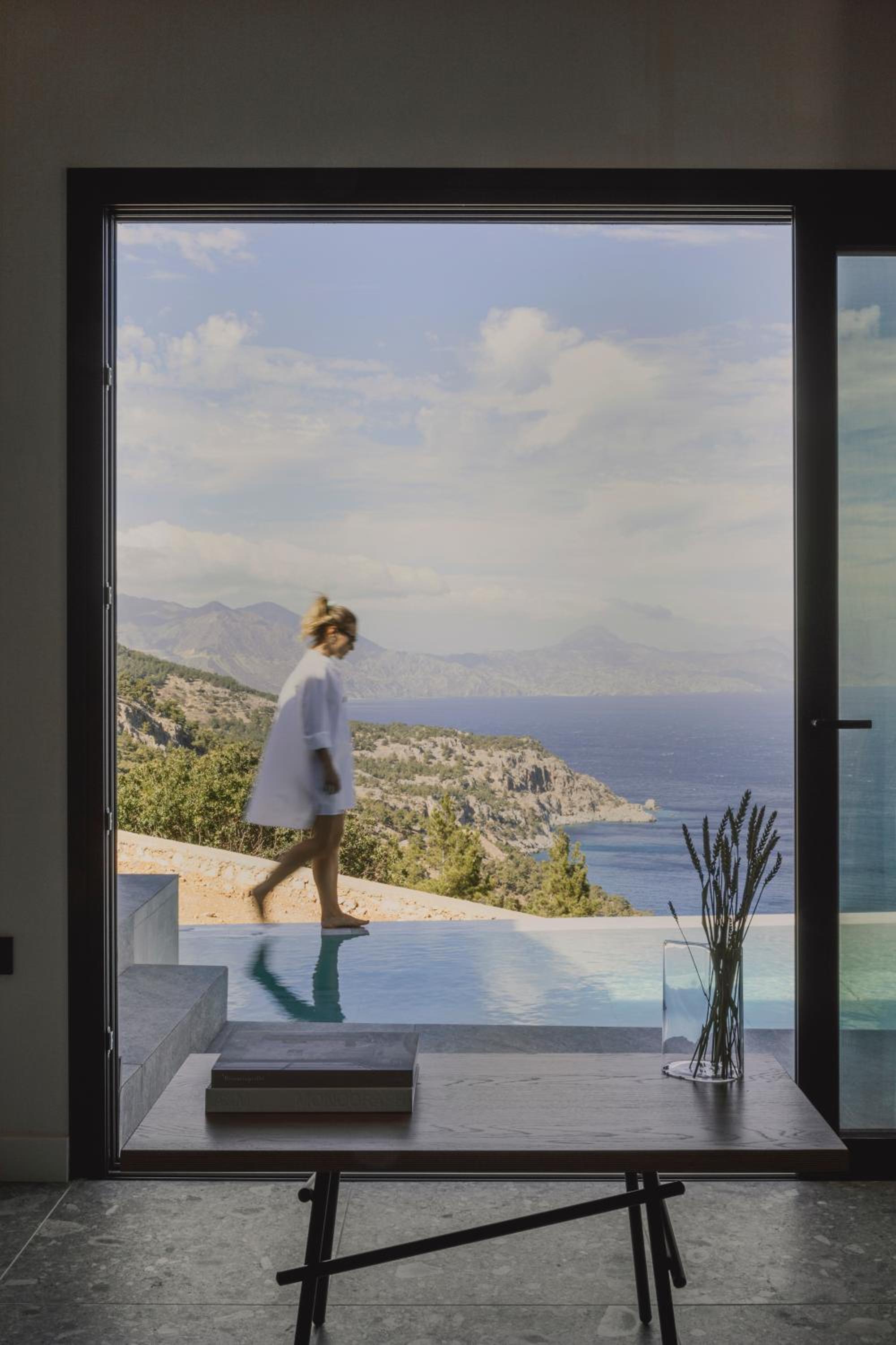 Villa with Private Pool photo 3