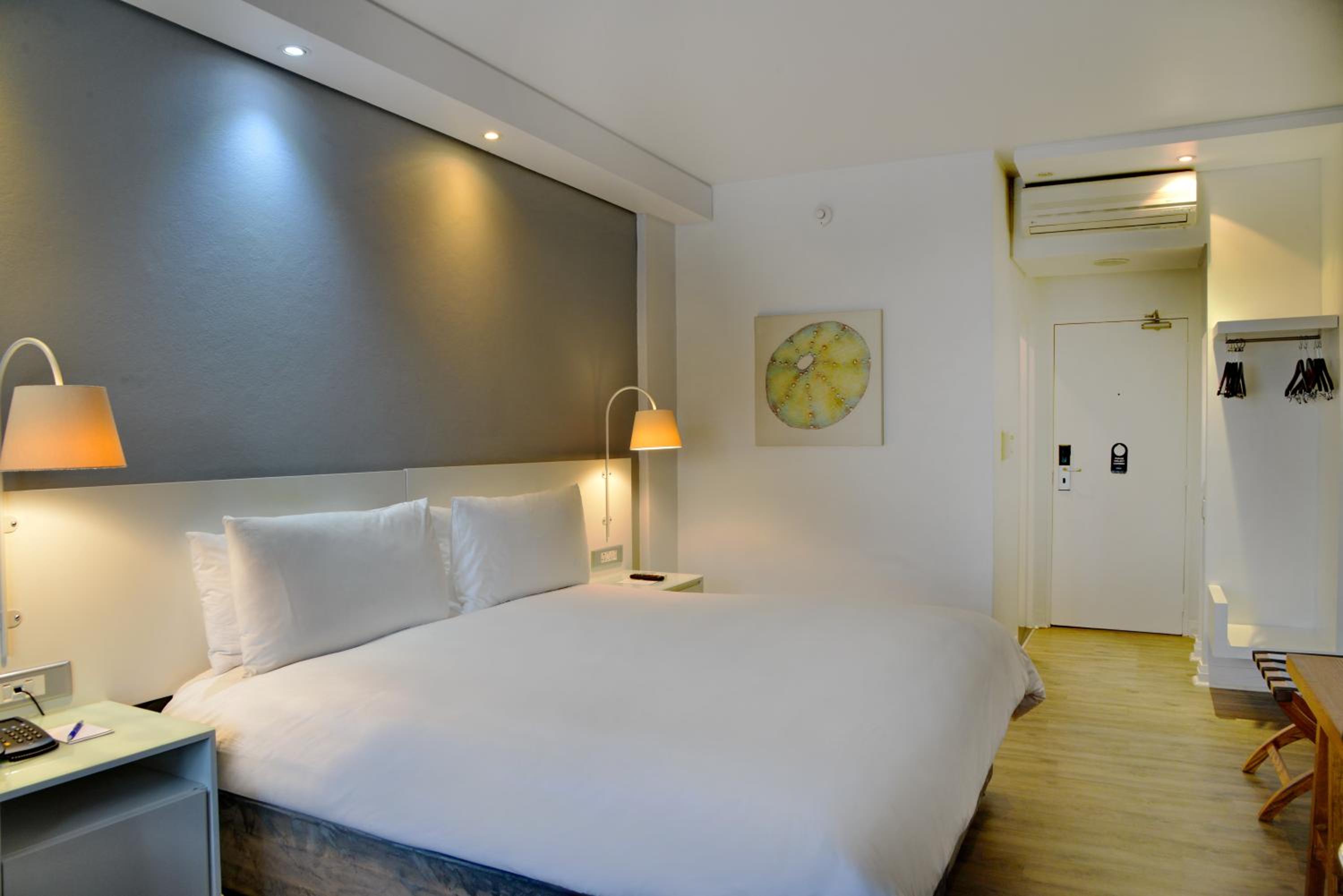 Standard Double Room - Photo 2