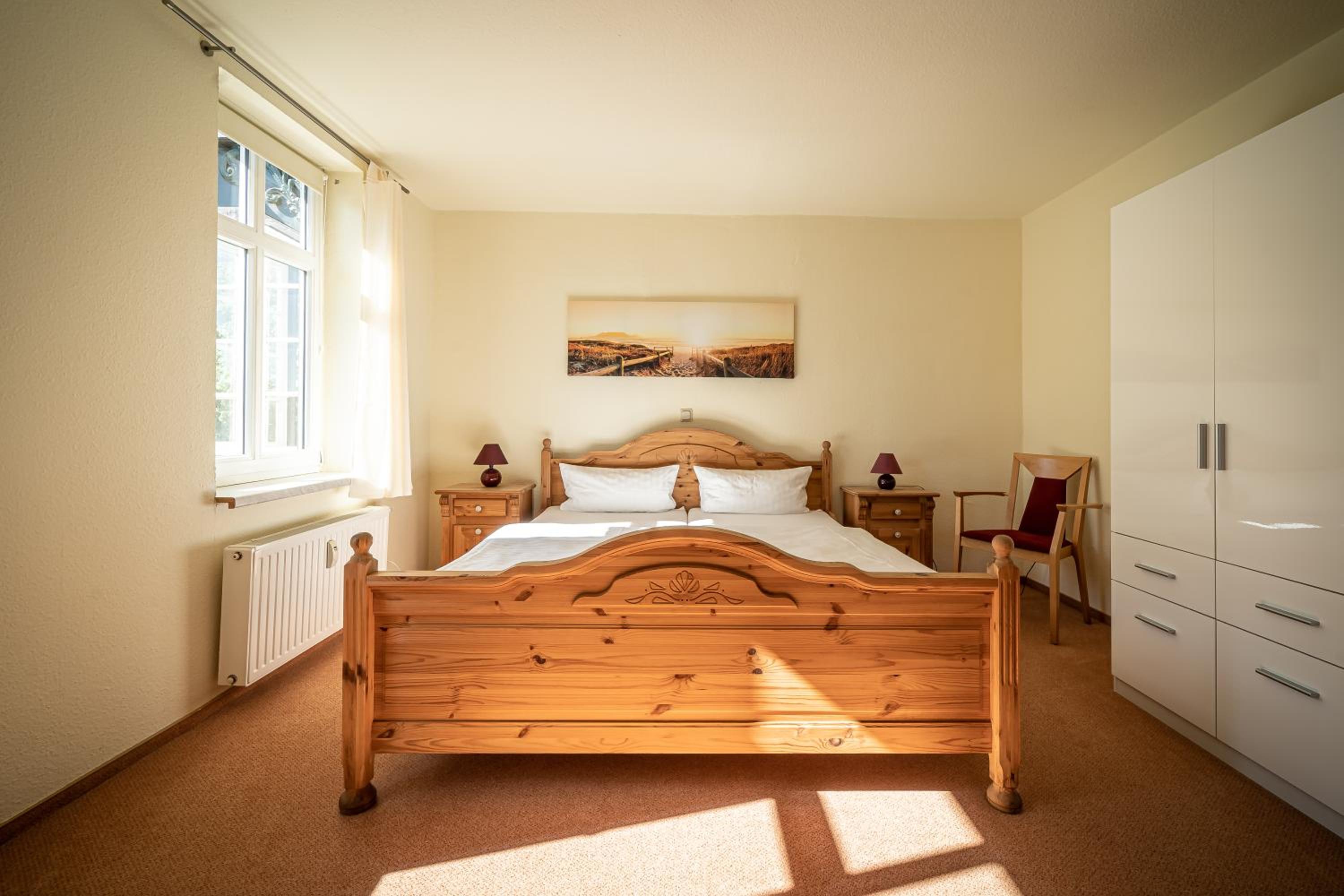 Double Room with Extra Bed photo 2