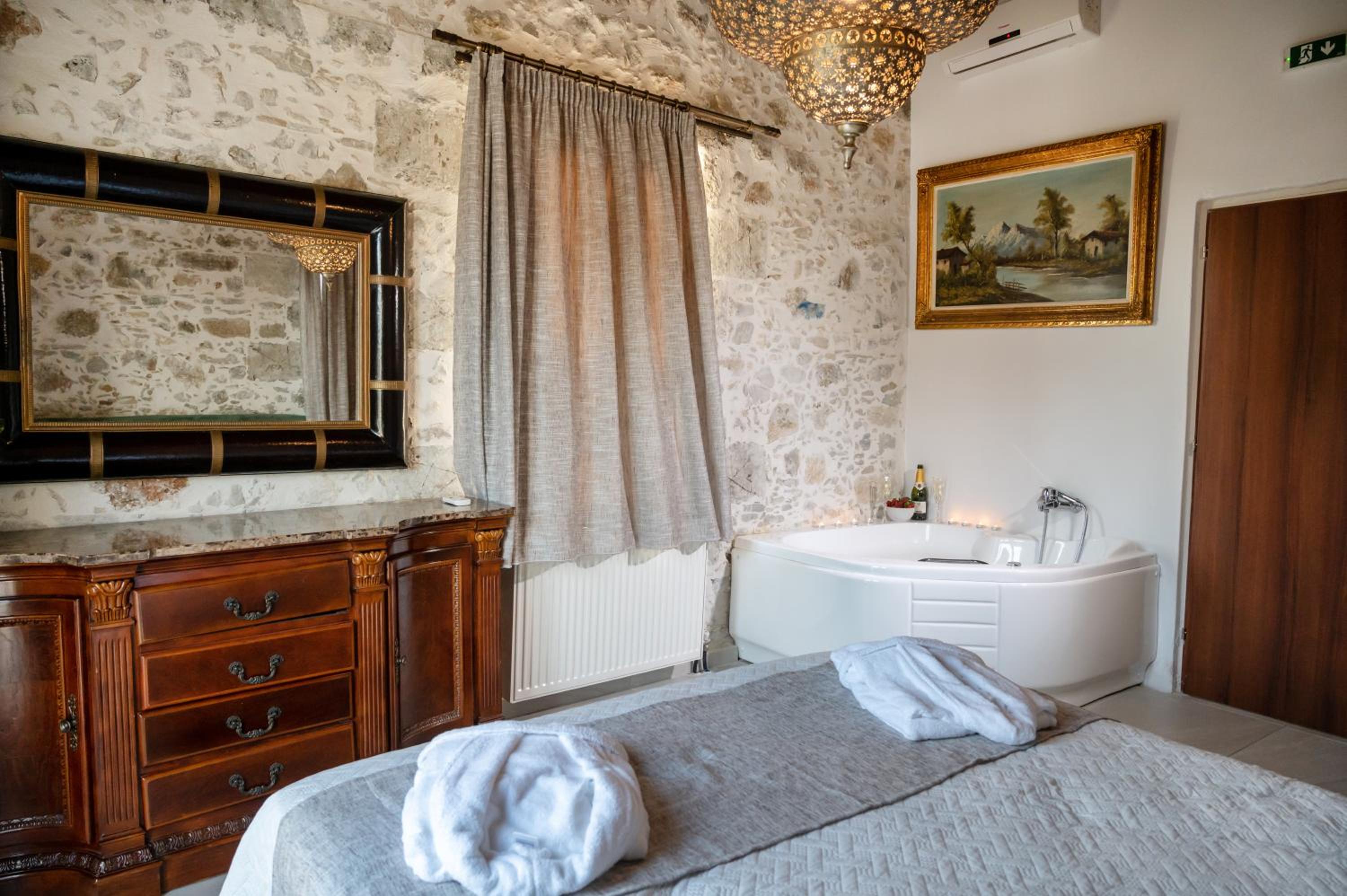 Three-Bedroom Villa photo 2