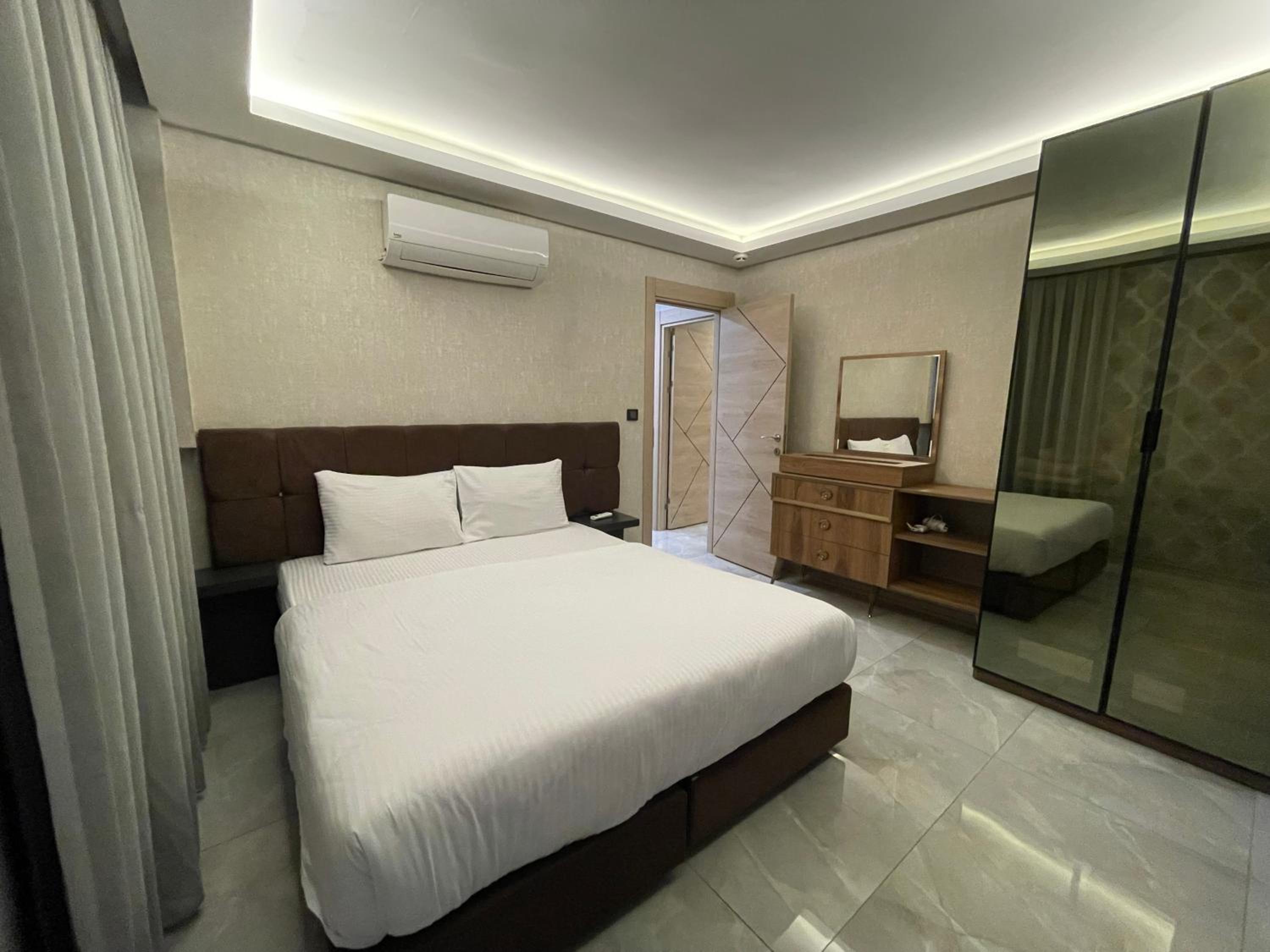 Economy Double or Twin Room - Photo 6