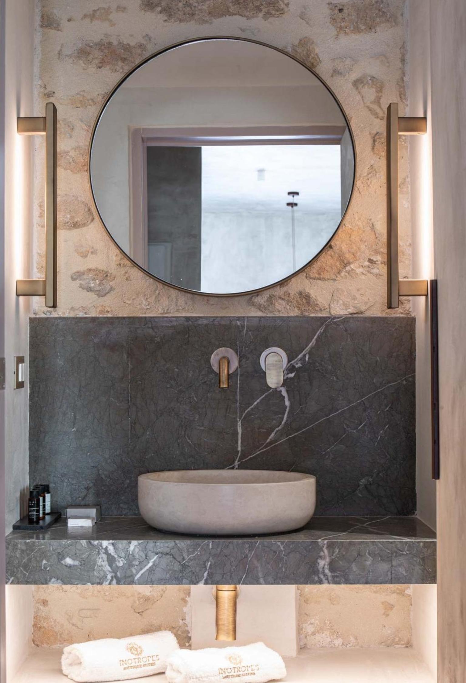 Superior Suite Split Level - Ino - Photo 17