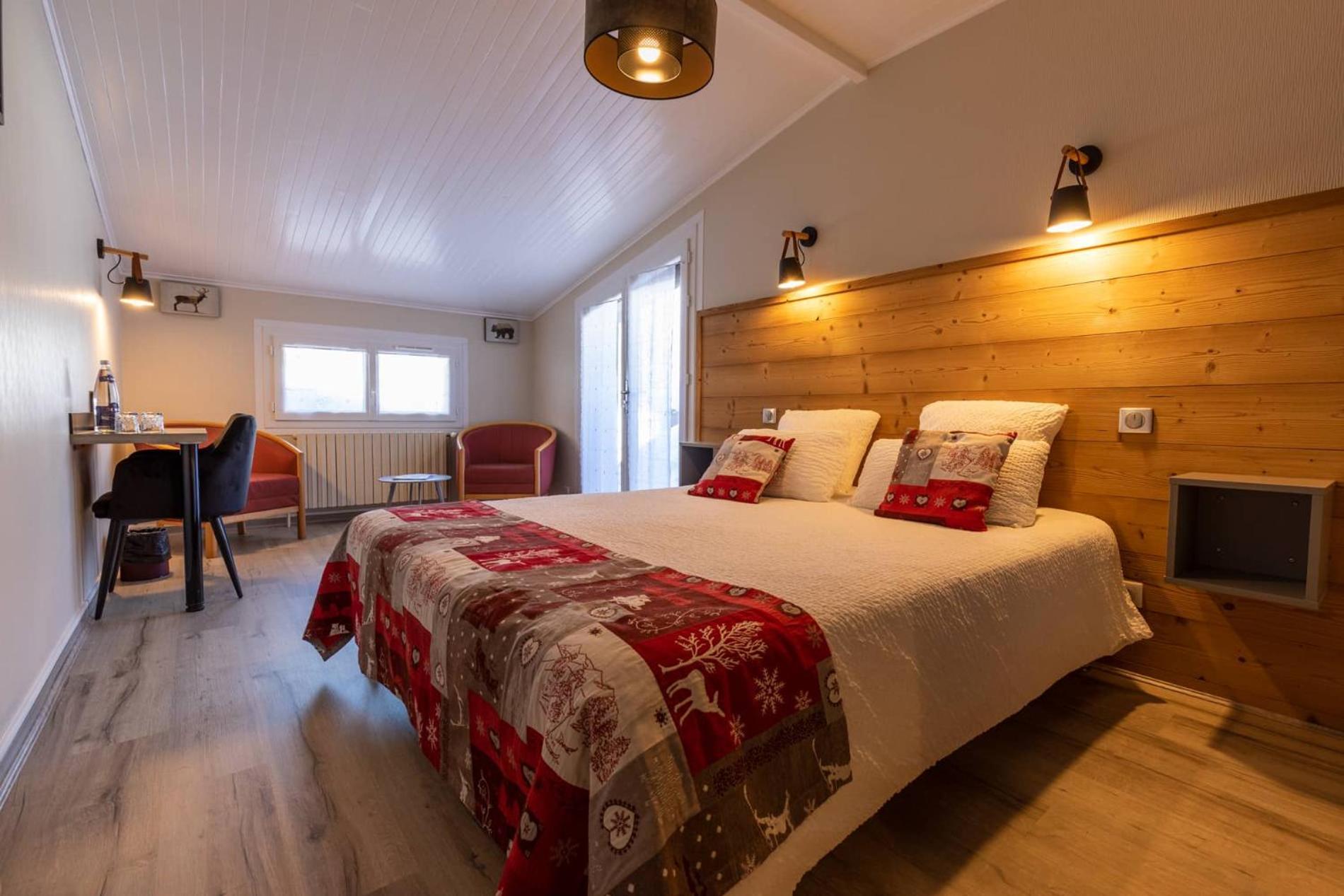 Superior Double Room with Terrace - Photo 2