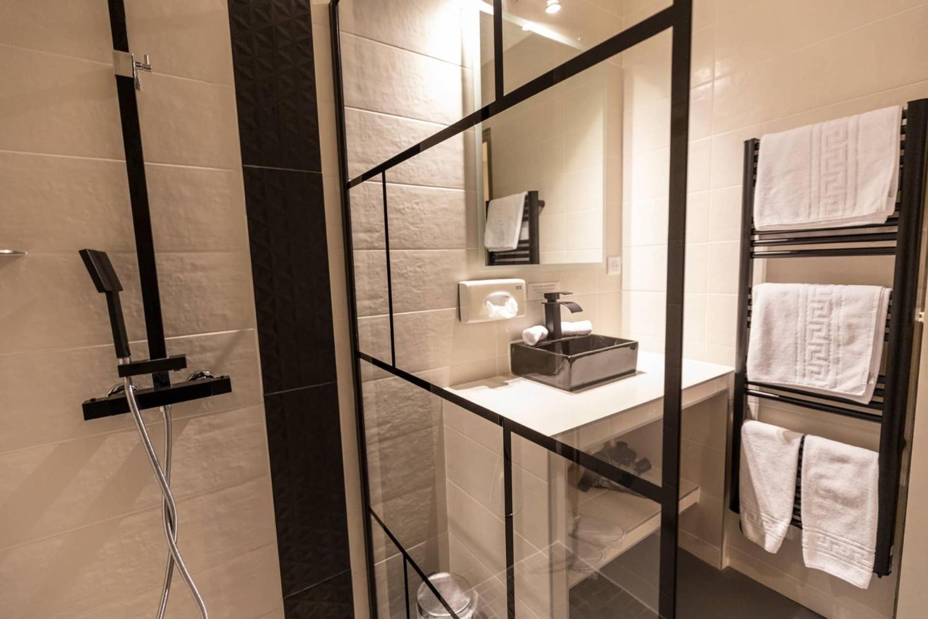 Superior Double Room with Terrace - Photo 12