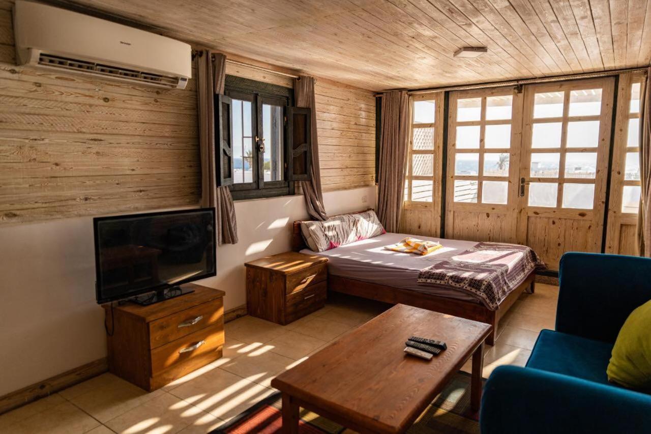 Studio with Sea View