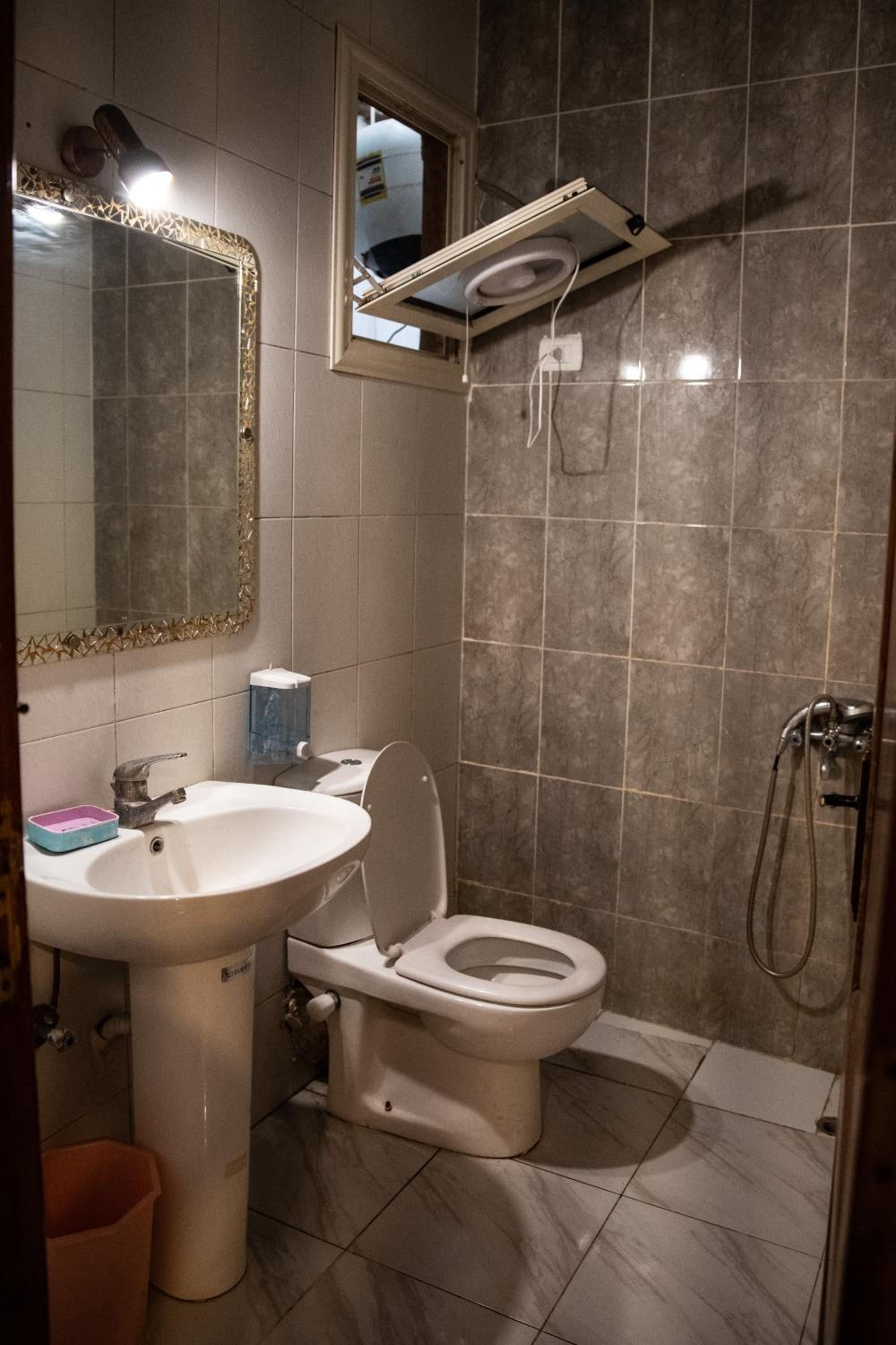 Two-Bedroom Apartment - Photo 4
