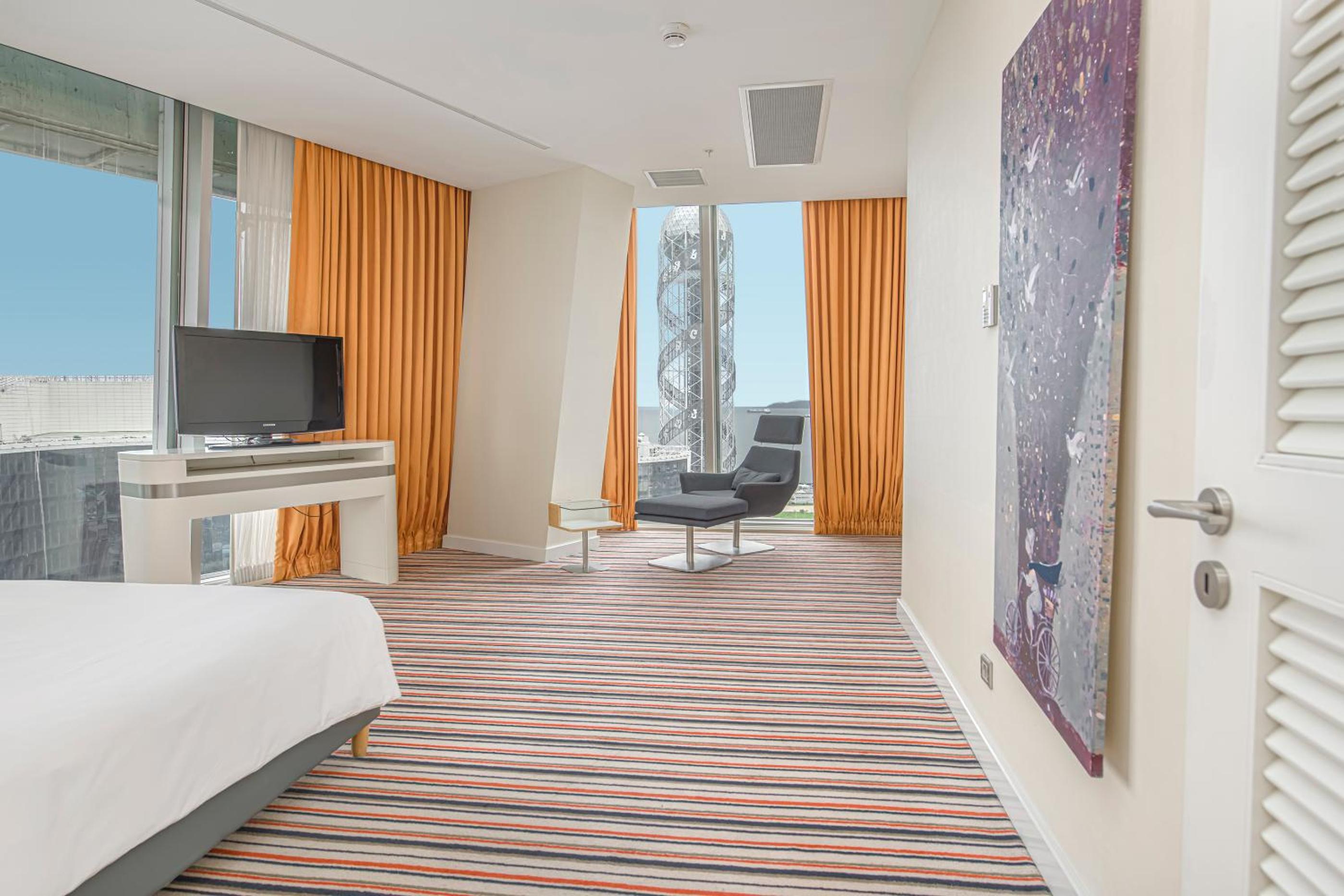 Family Suite with Sea View photo 3