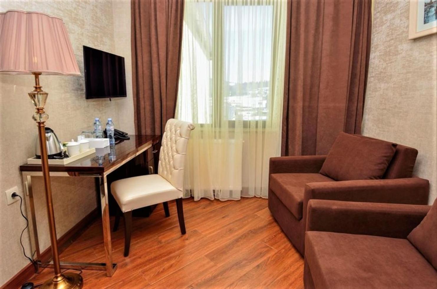 Standard Twin Room with Sofa