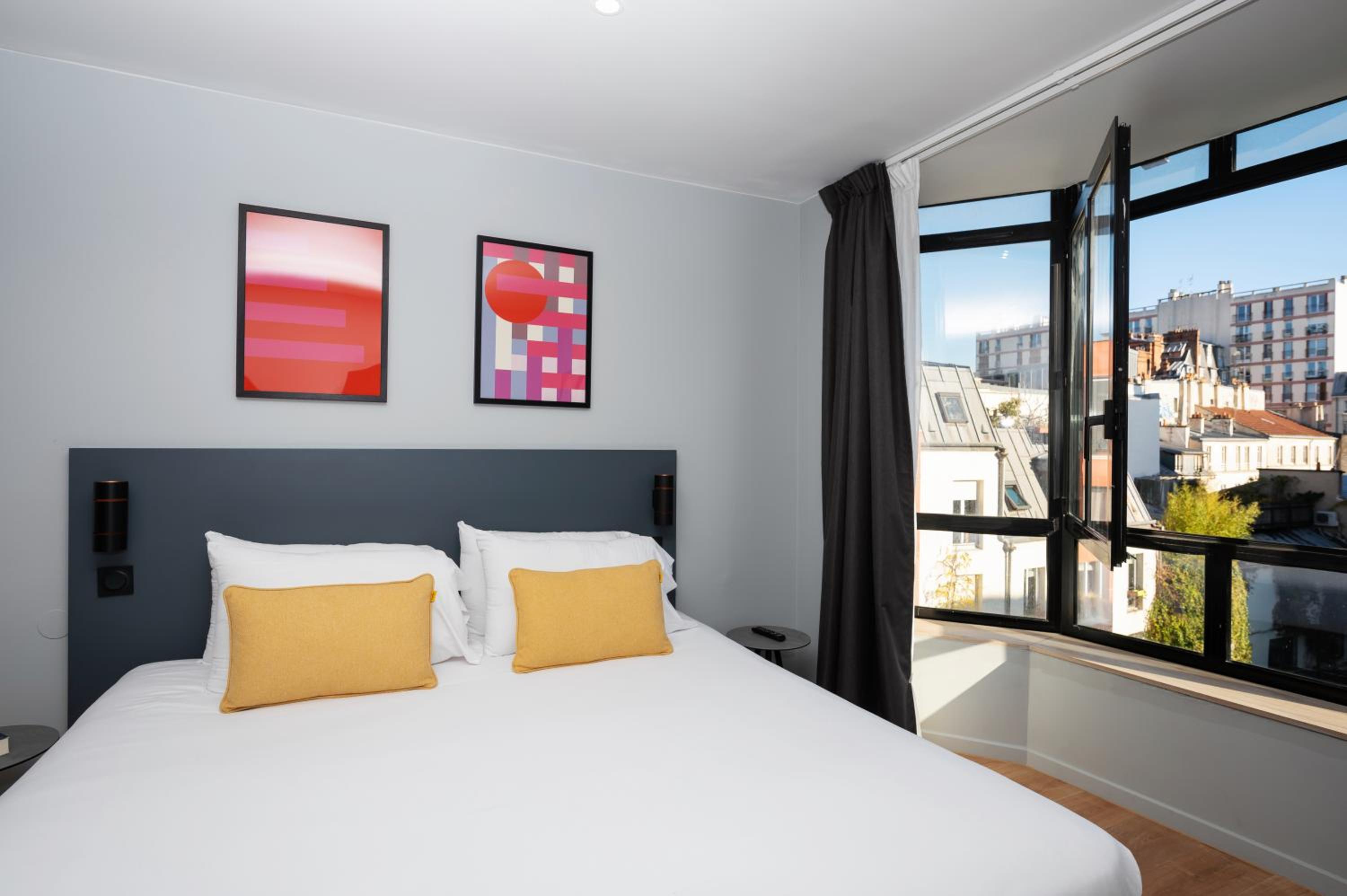 One-Bedroom Apartment (4 Adults) photo 3
