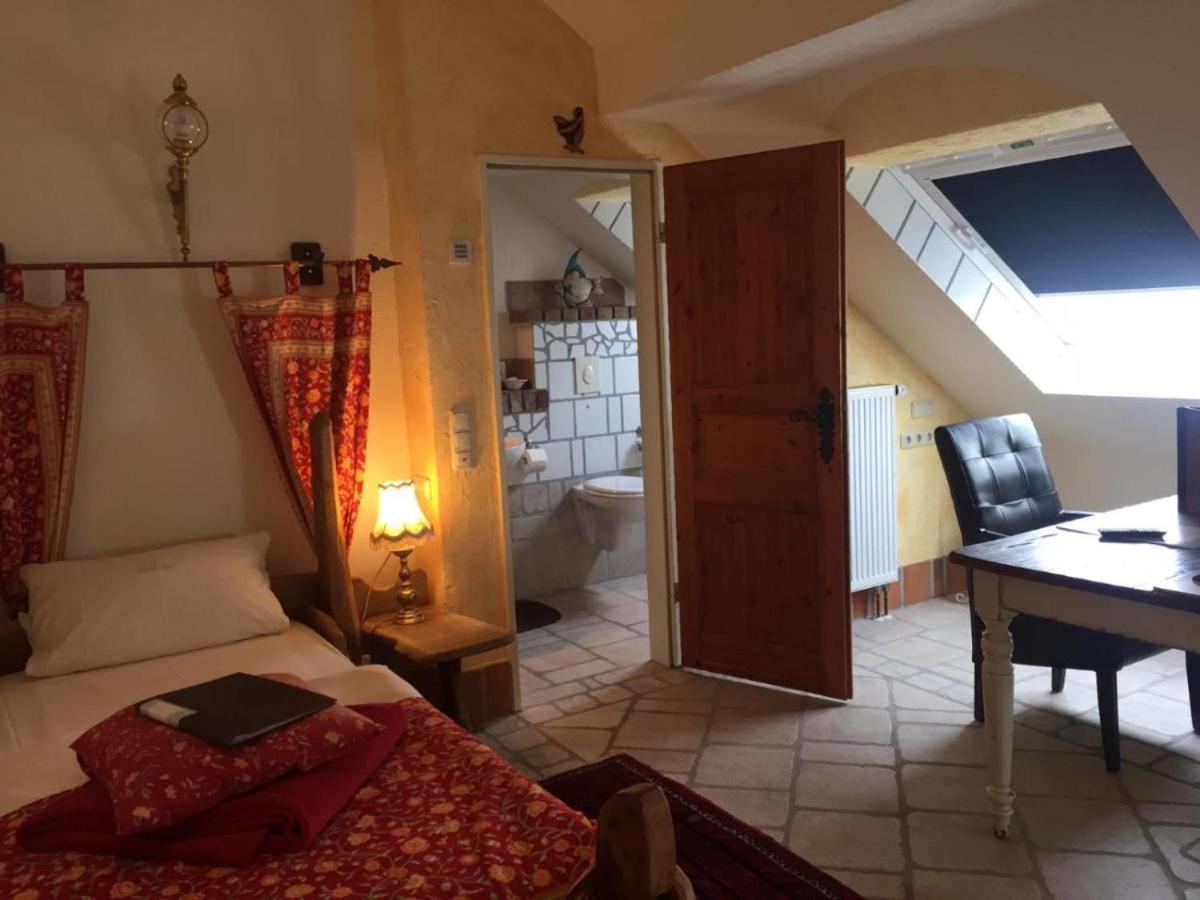 Single Room With Garden View photo 3