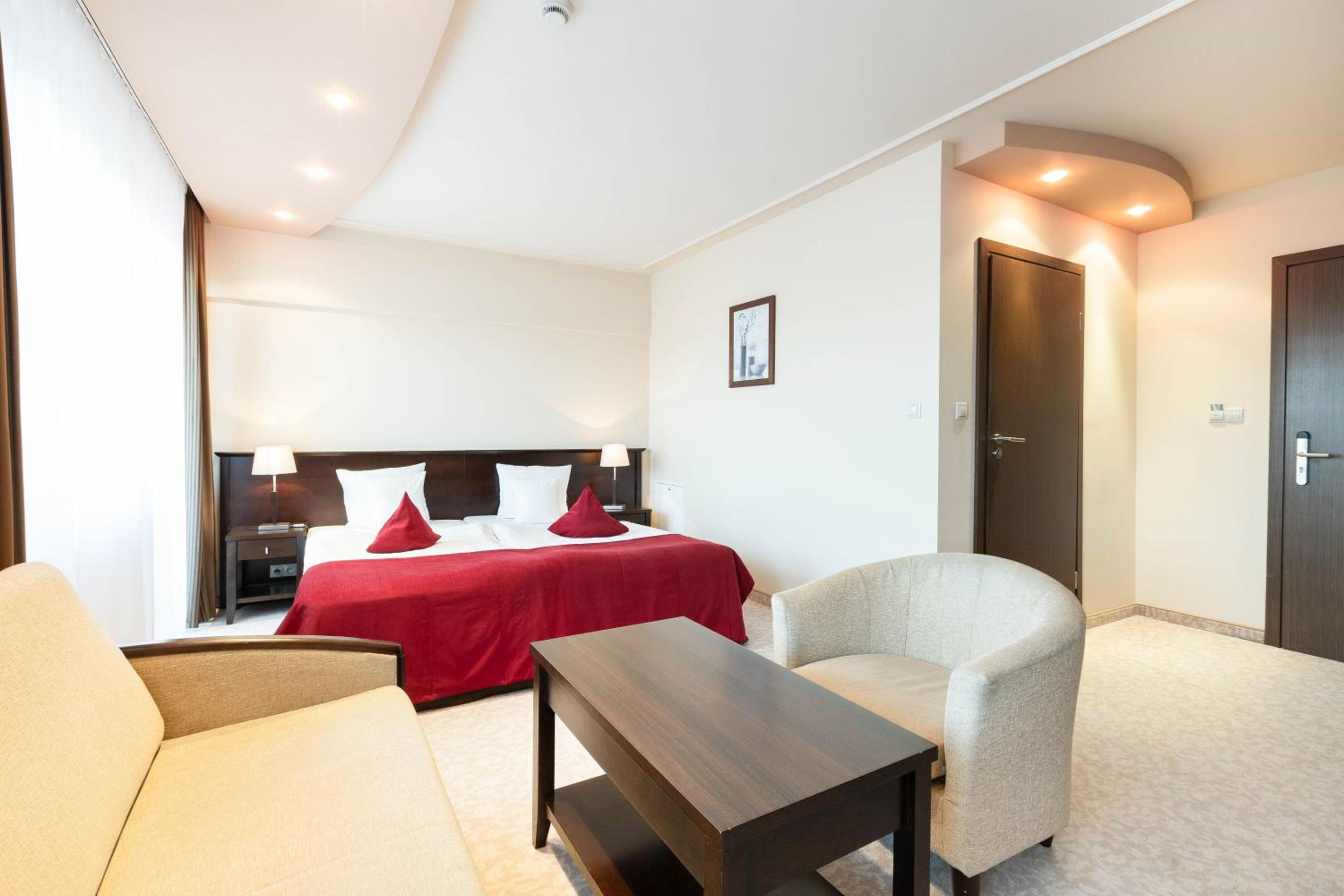 Superior Twin Room - Photo 5