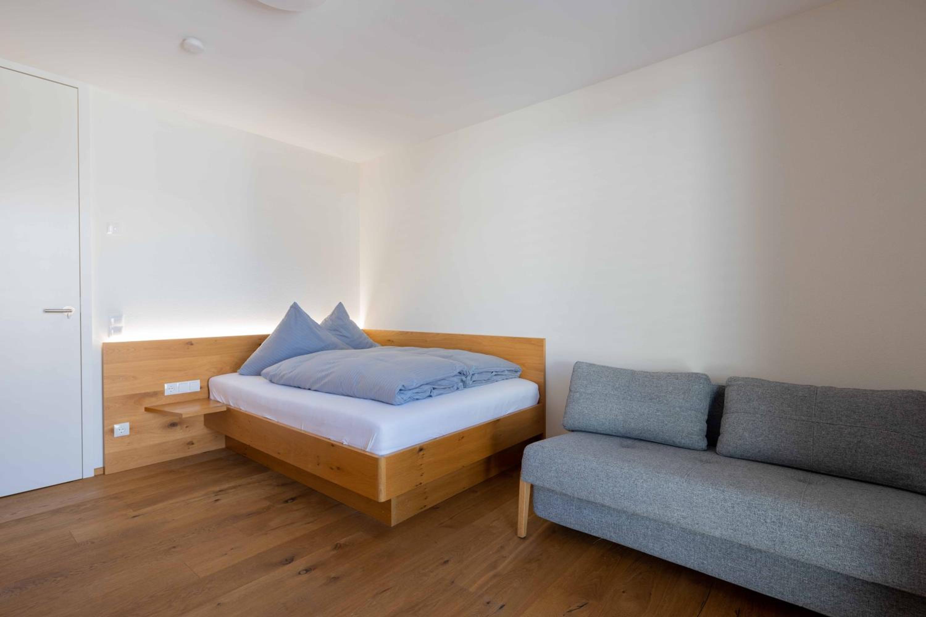 Two-Bedroom Apartment with Bathroom photo 1