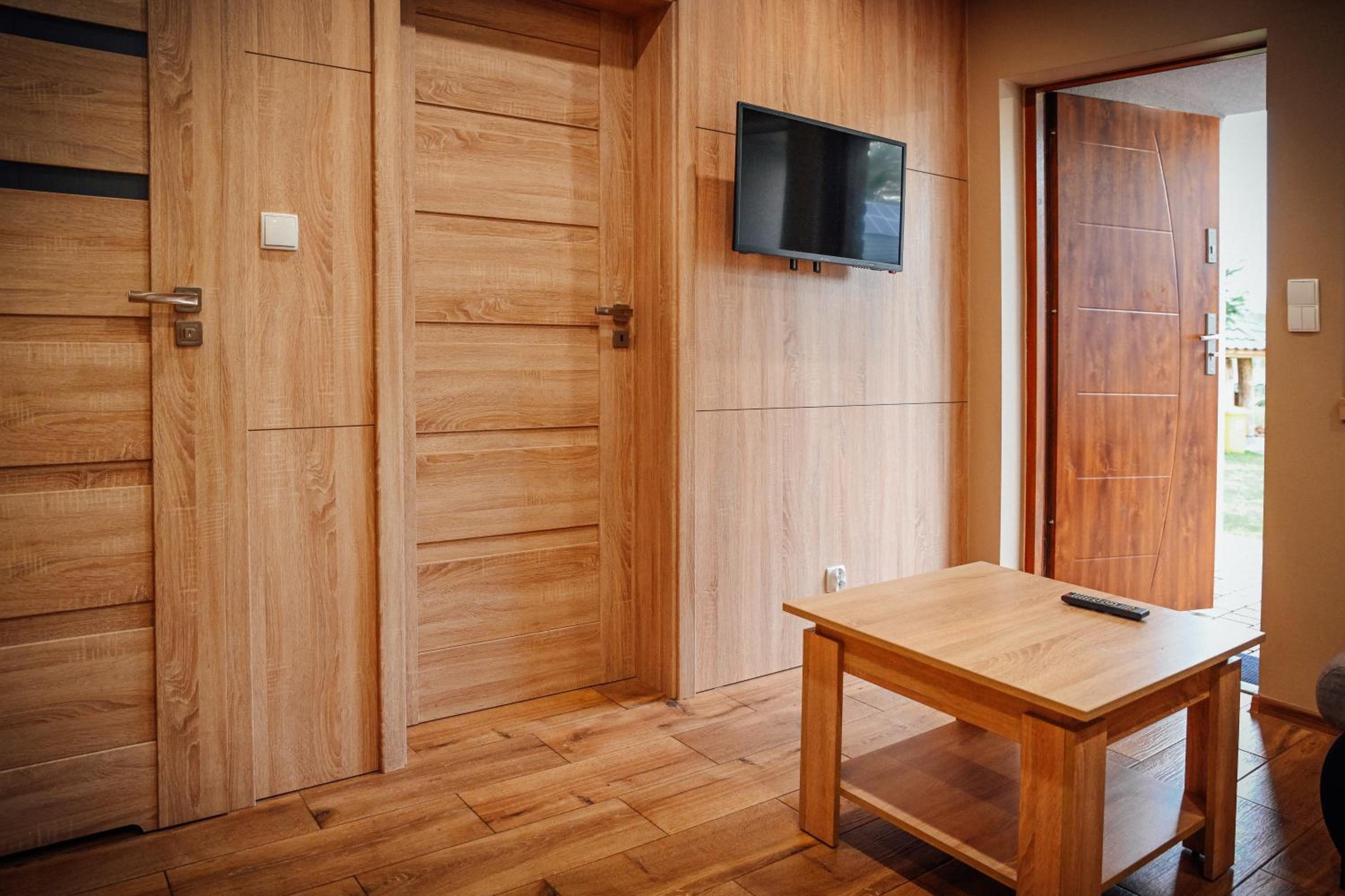 One-Bedroom House photo 1