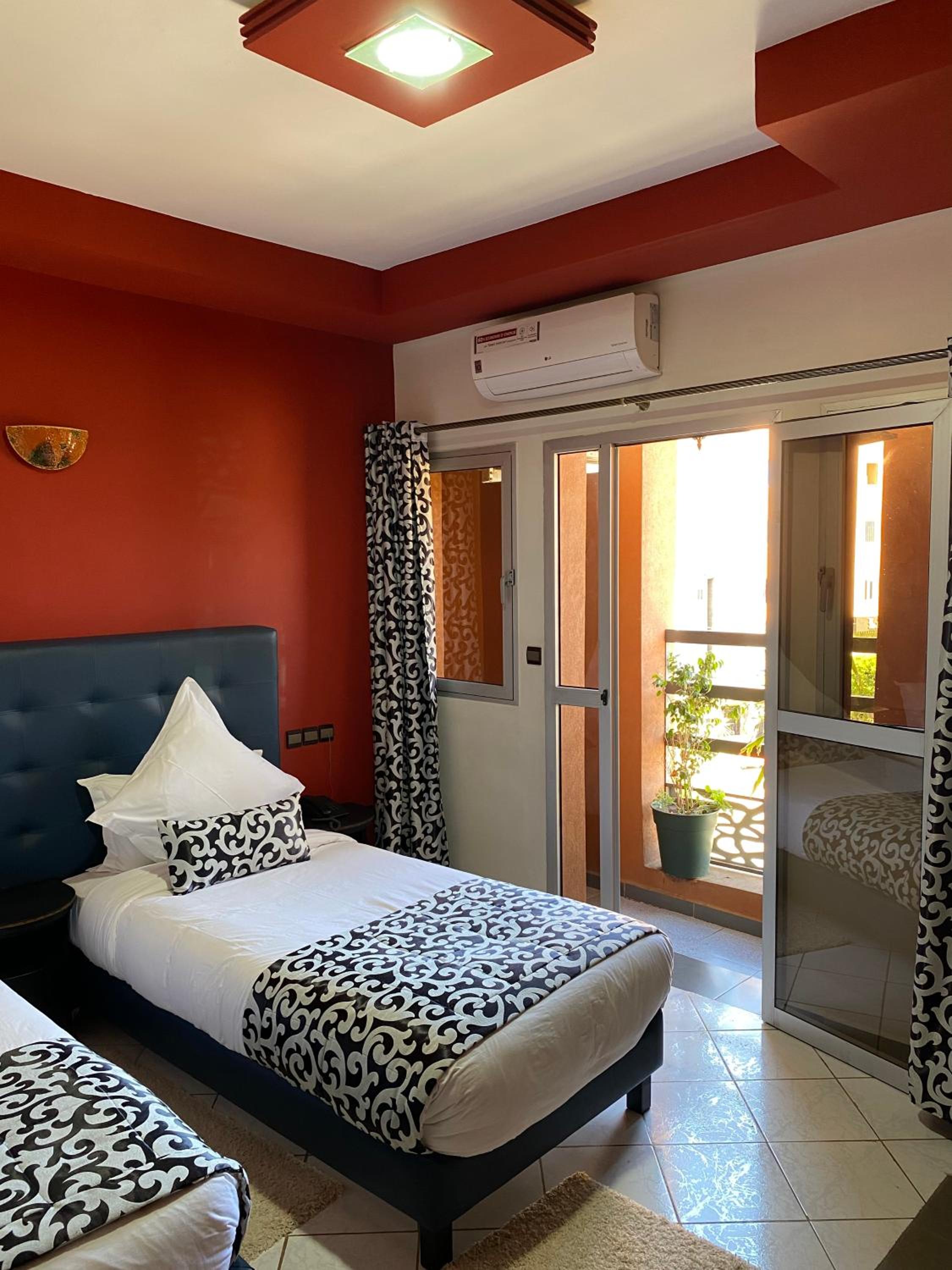 Double Room with Mountain View