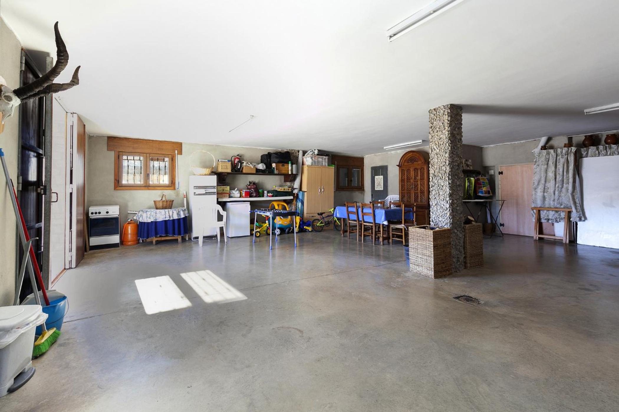 Villa photo 3