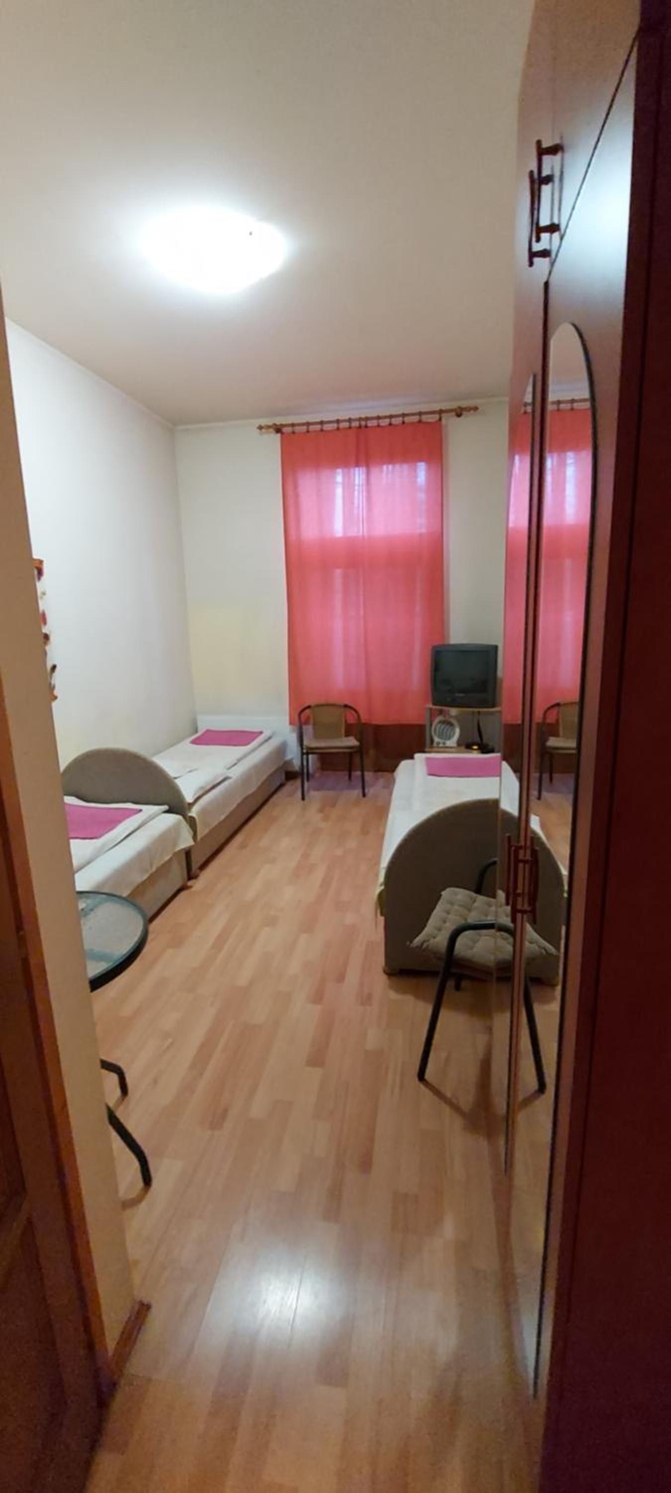 Triple Room With Private Bathroom photo 1