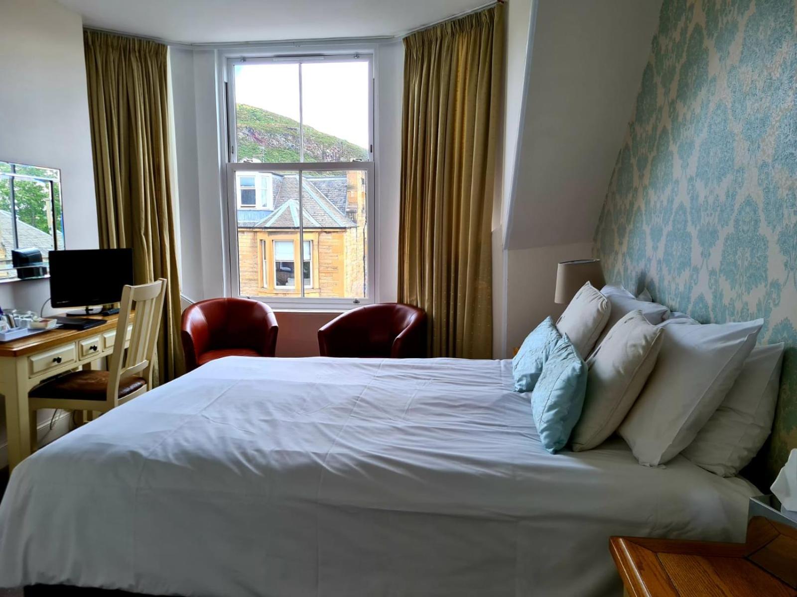 Standard Double Room - Photo 3