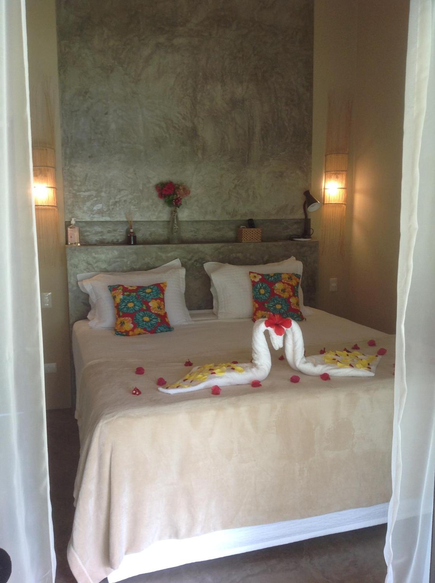 King Suite with Balcony - Photo 1
