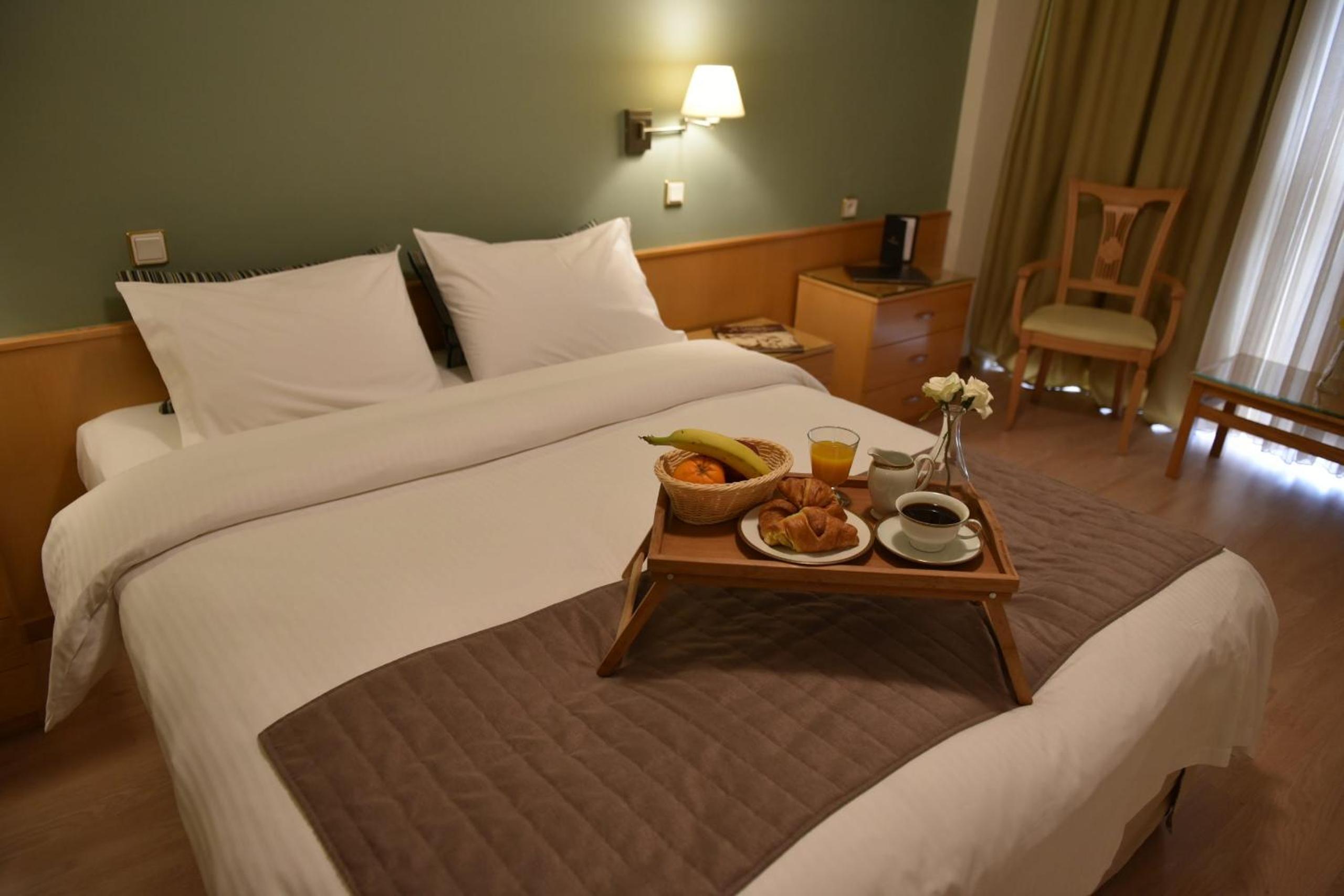 Deluxe Double Room photo 3