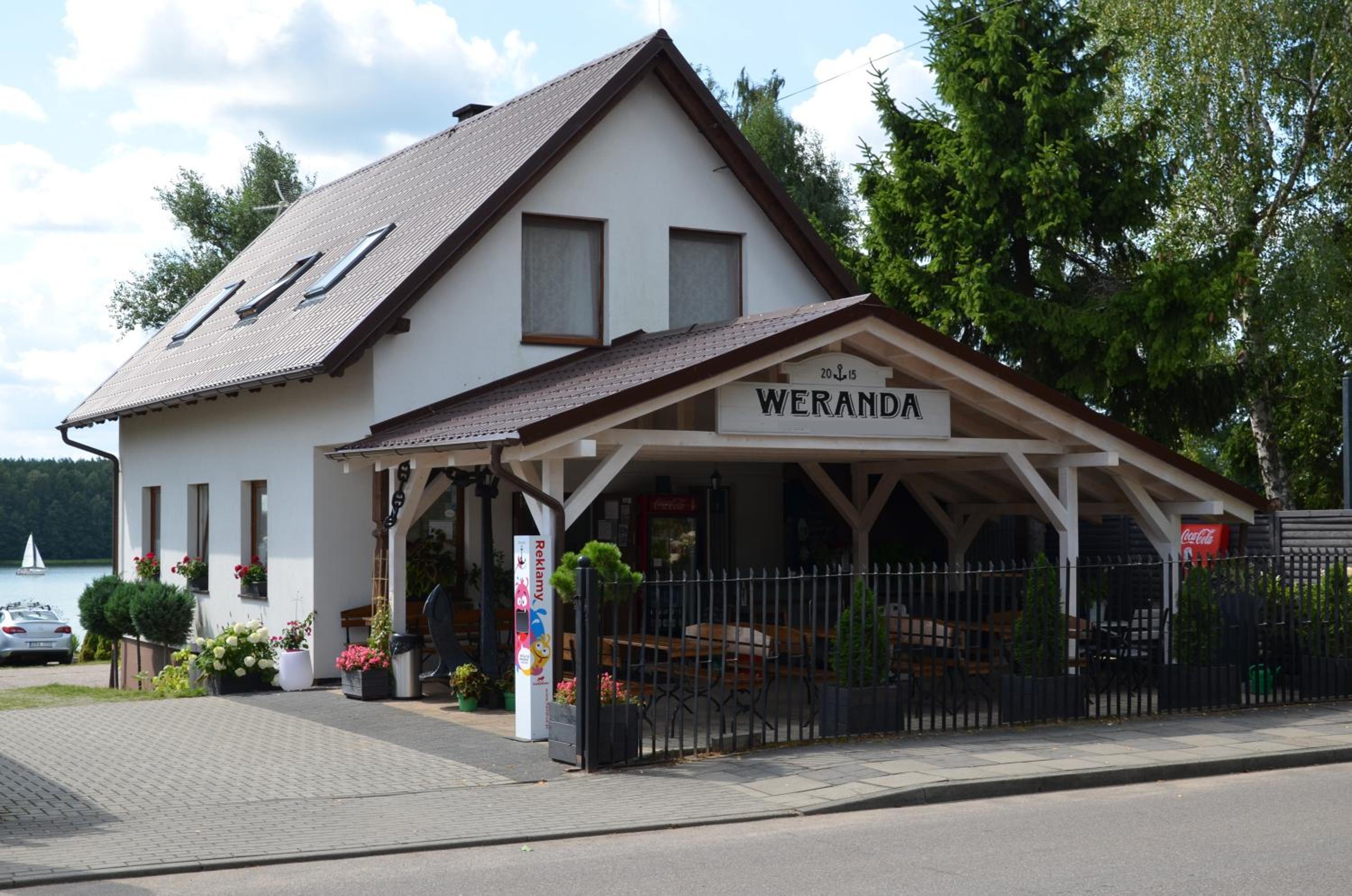 Three-Bedroom Chalet photo 1