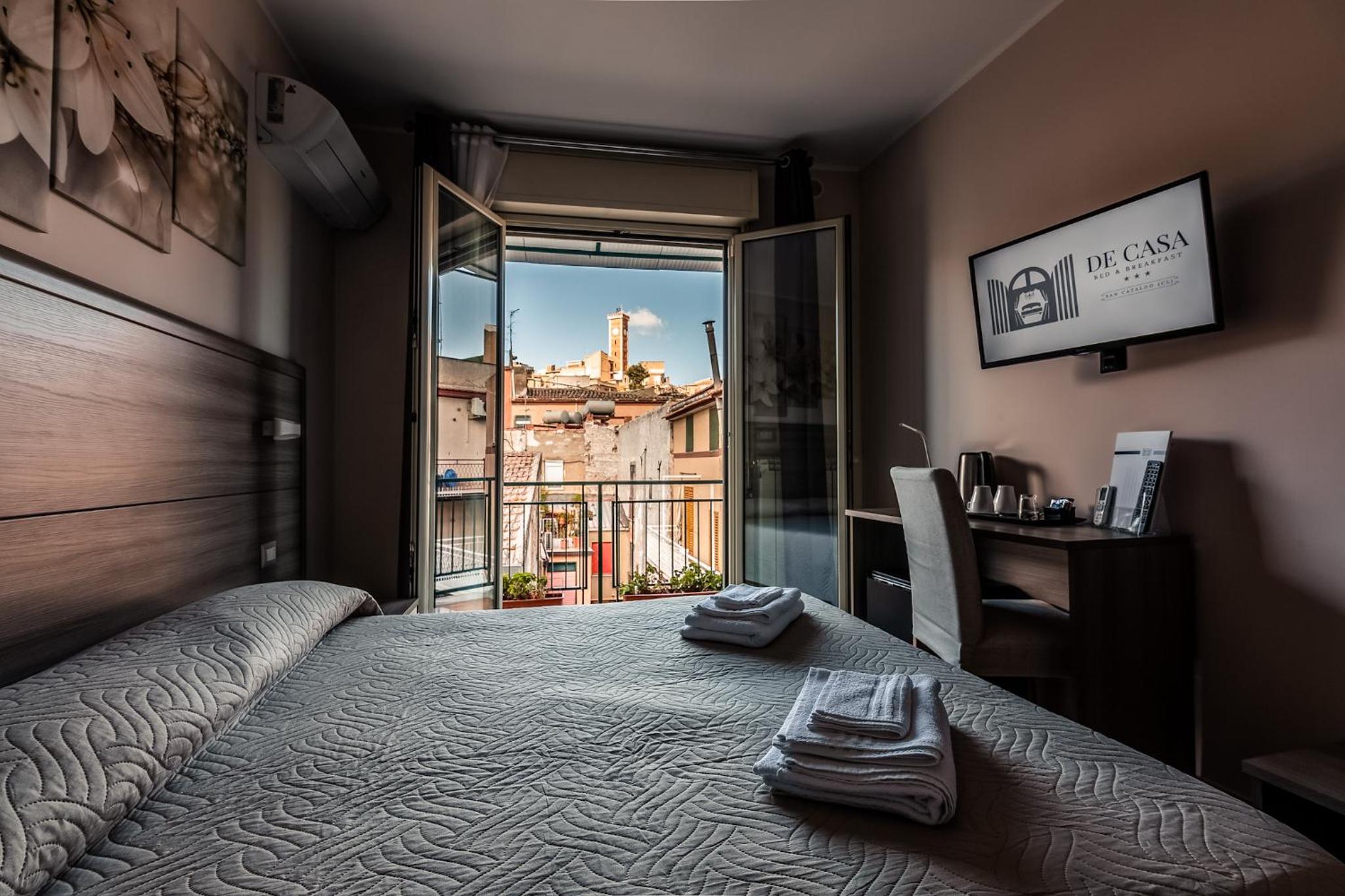 Standard Double or Twin Room with Balcony photo 2