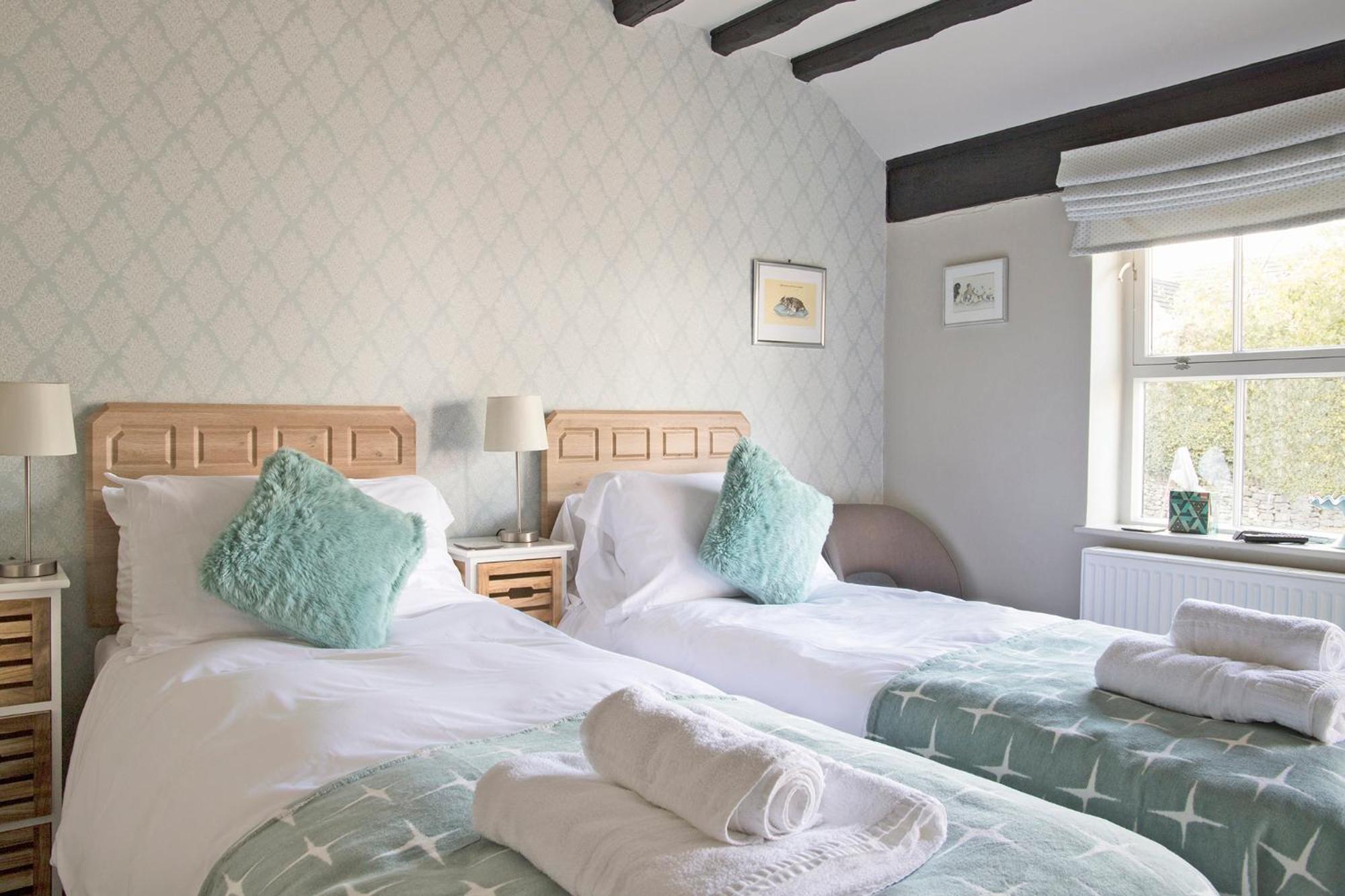 Twin/King Room - Photo 2