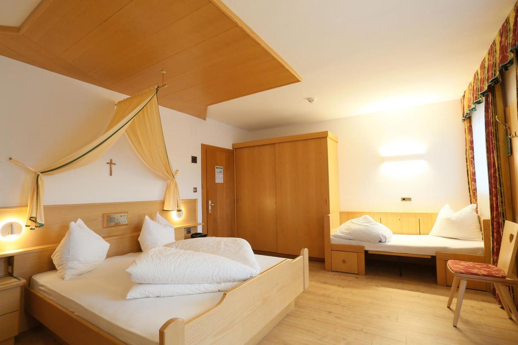 Double Room with Mountain View photo 3