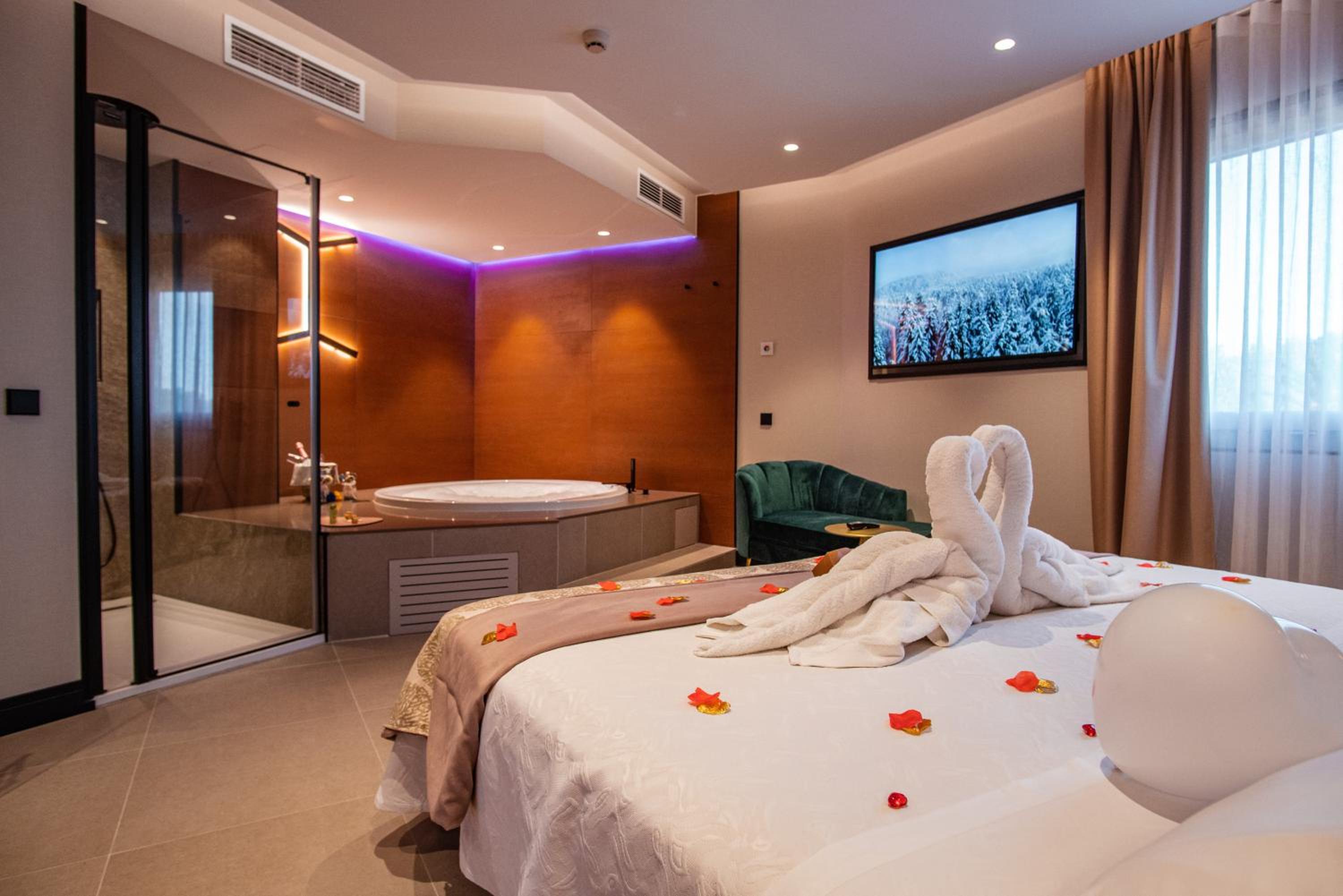 Suite with Spa Bath Riesling - Photo 8