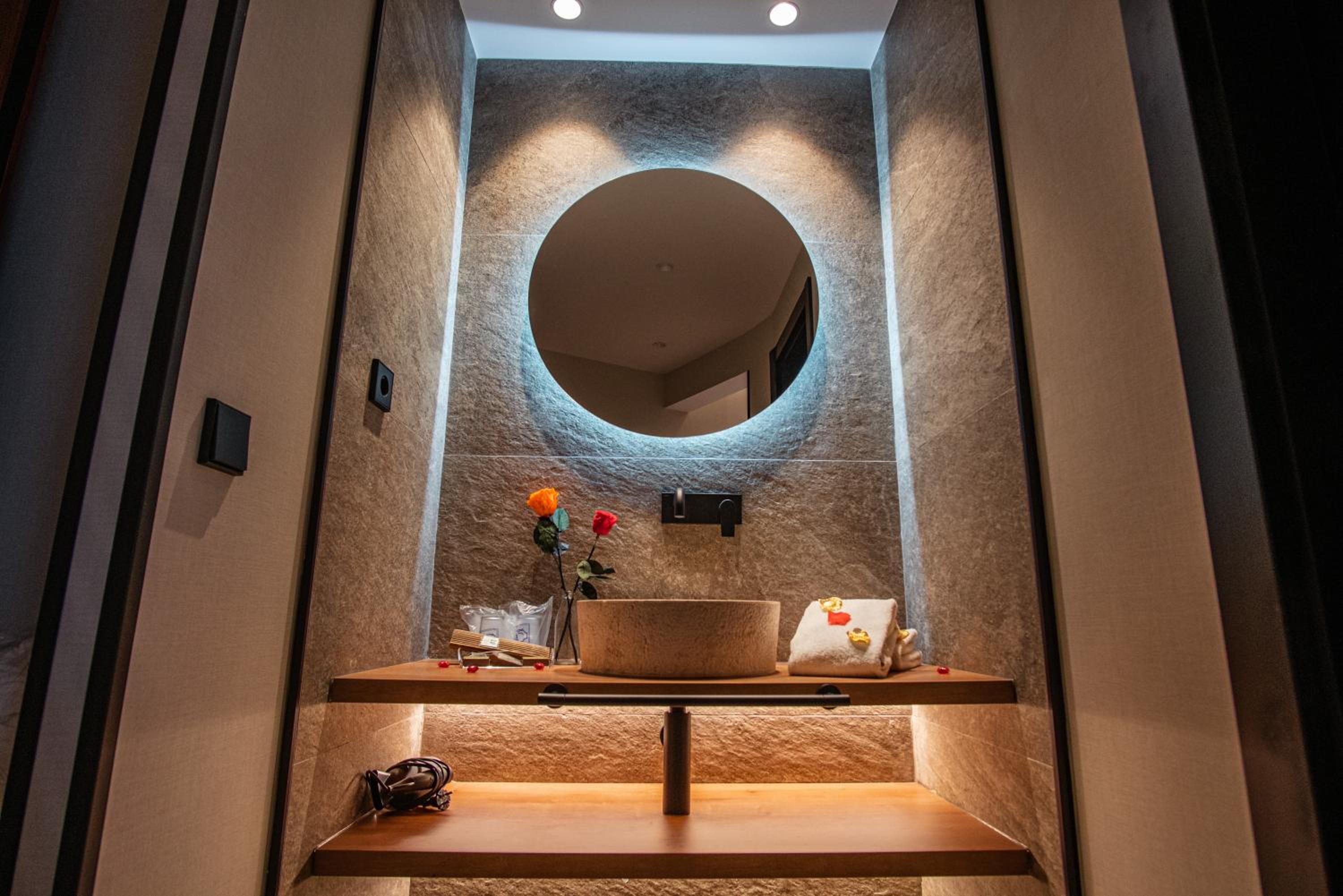 Suite with Spa Bath Riesling - Photo 7