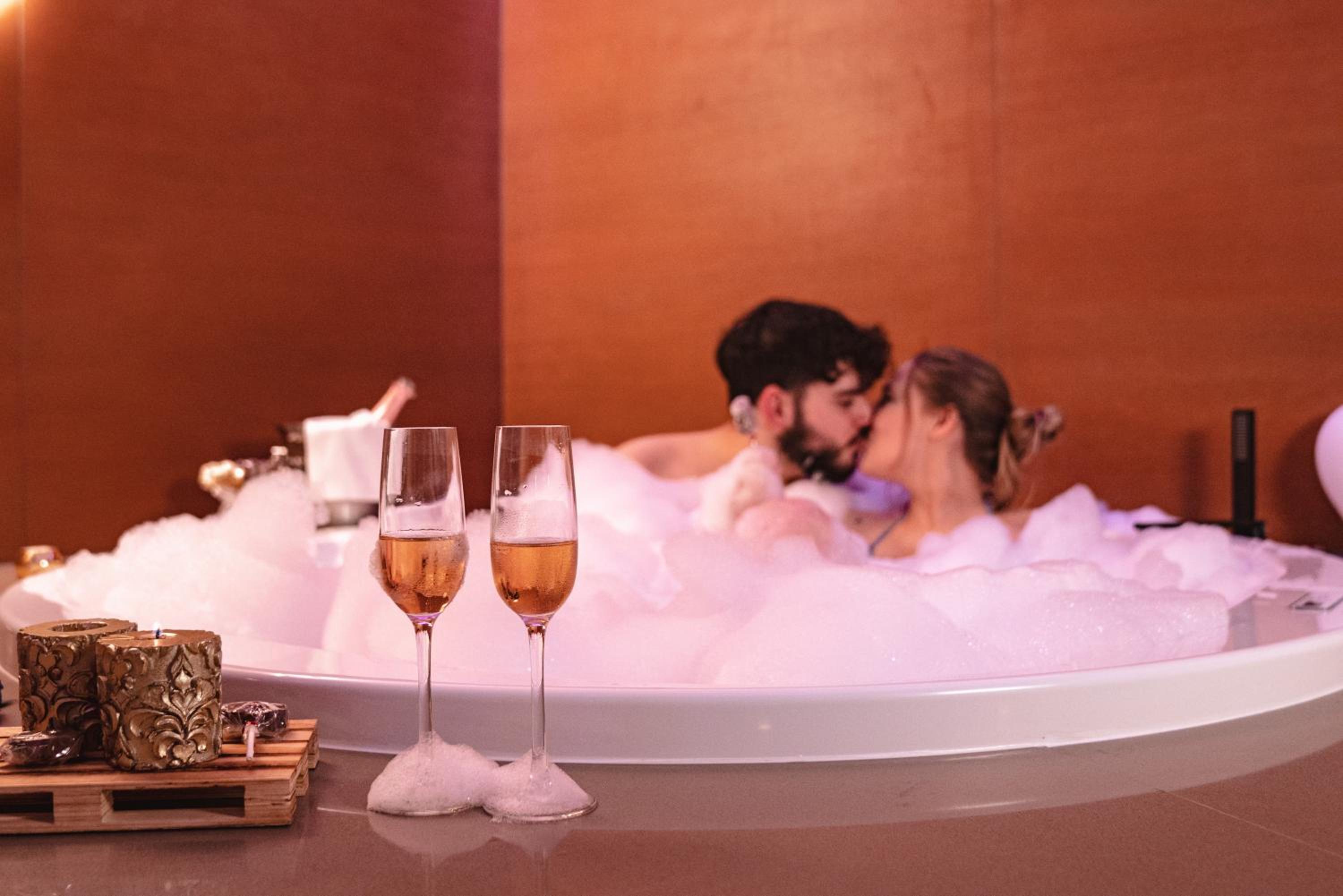 Suite with Spa Bath Riesling - Photo 3