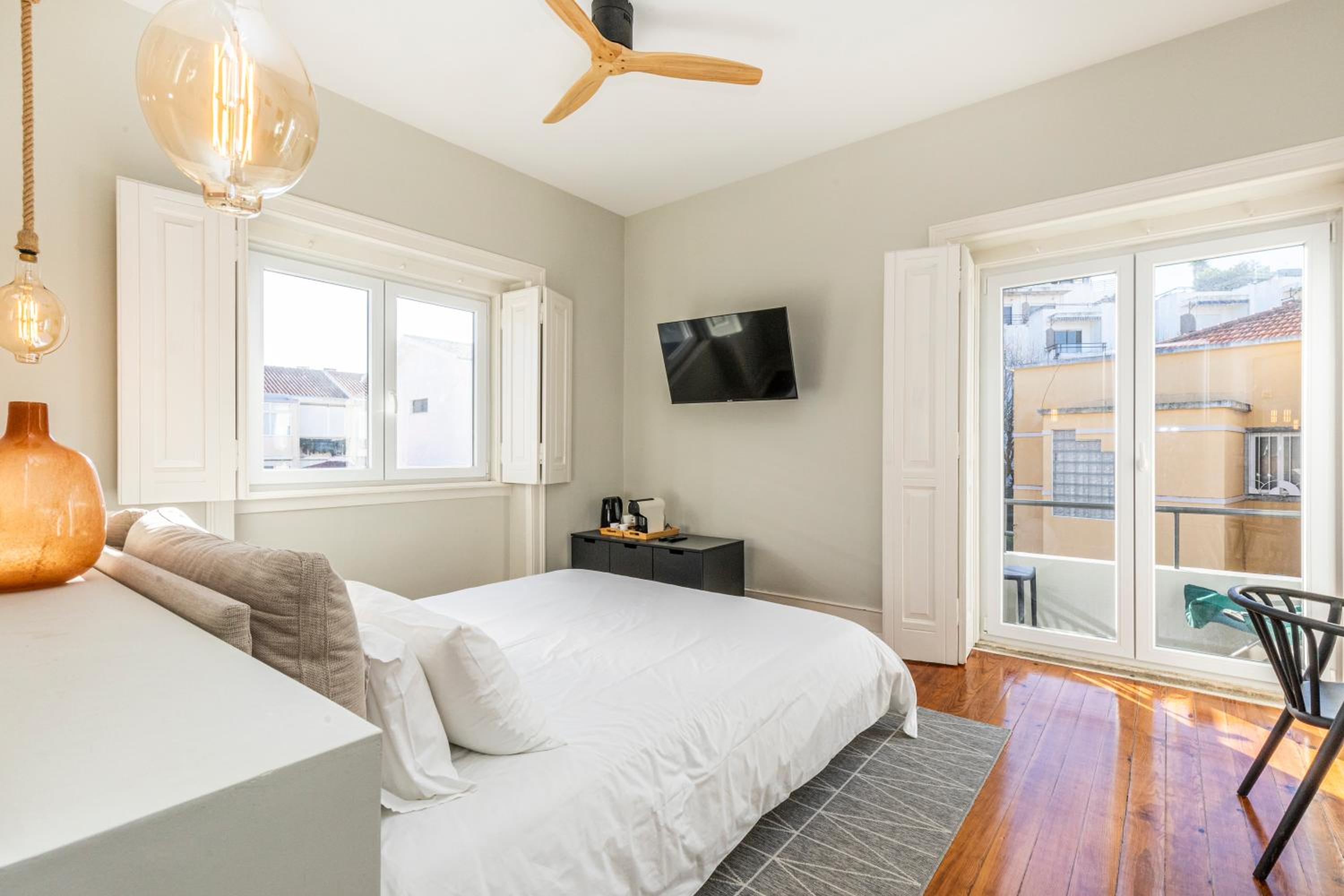 King Room with Balcony photo 2