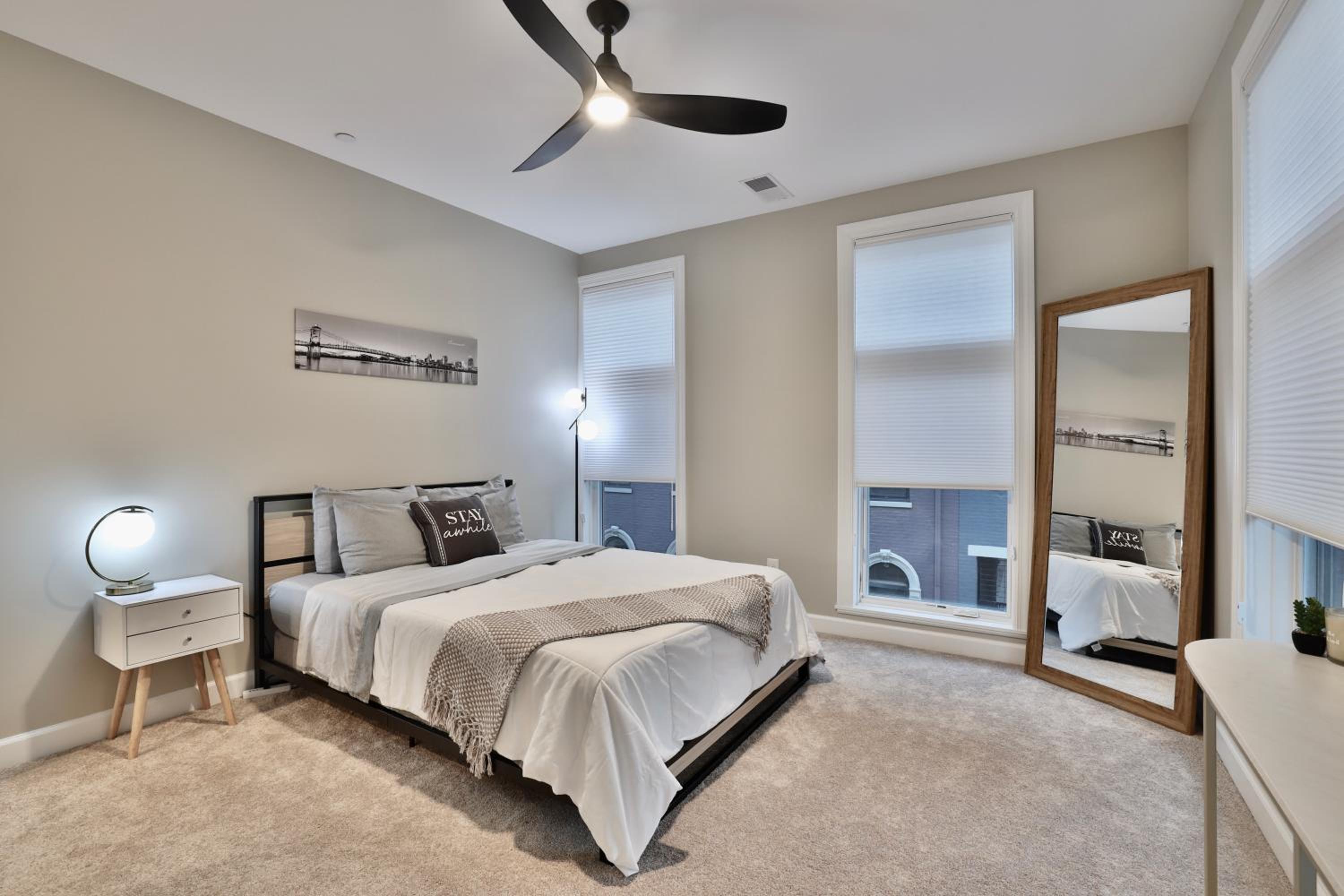 One-Bedroom Apartment - Photo 16