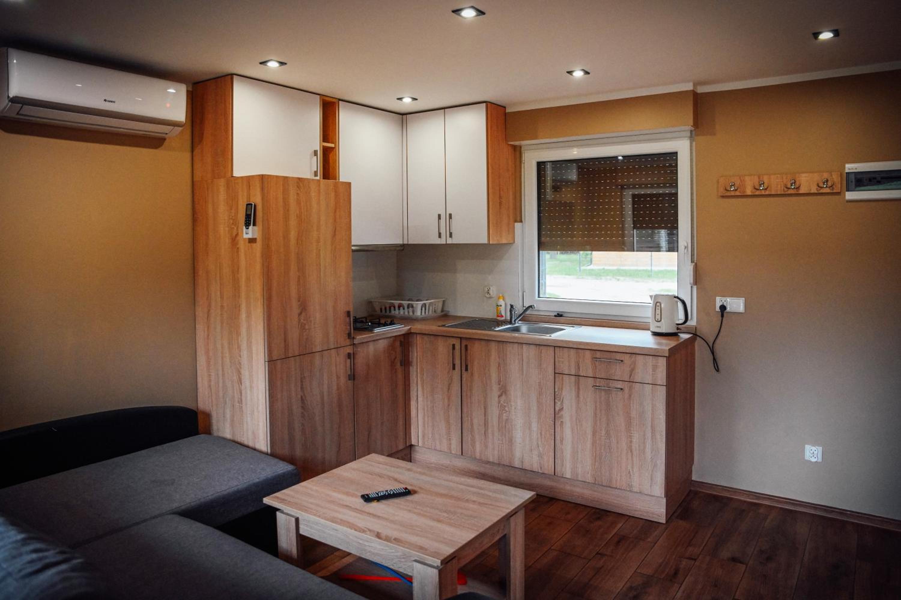 One-Bedroom House photo 2