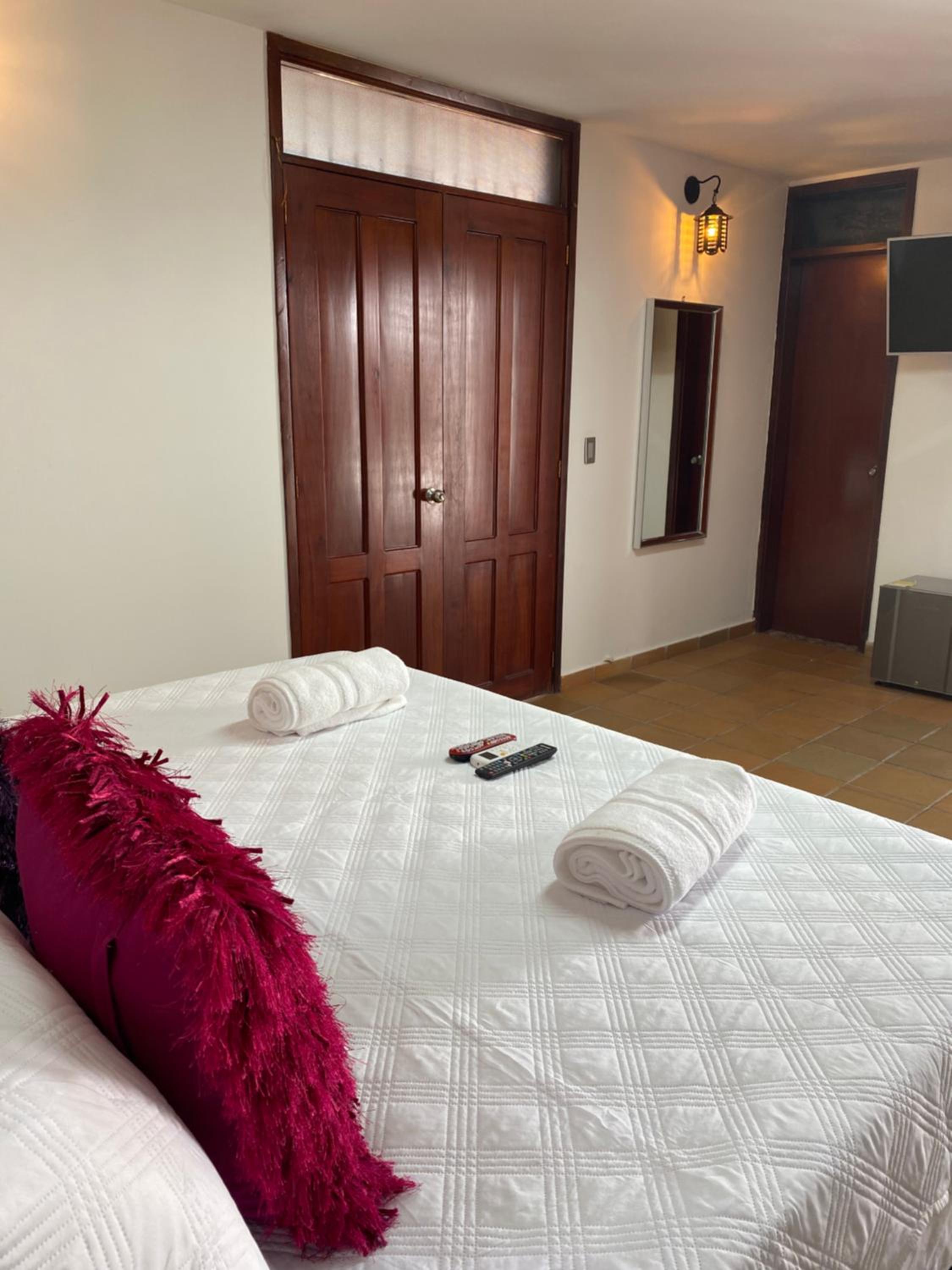 Deluxe King Room photo 3