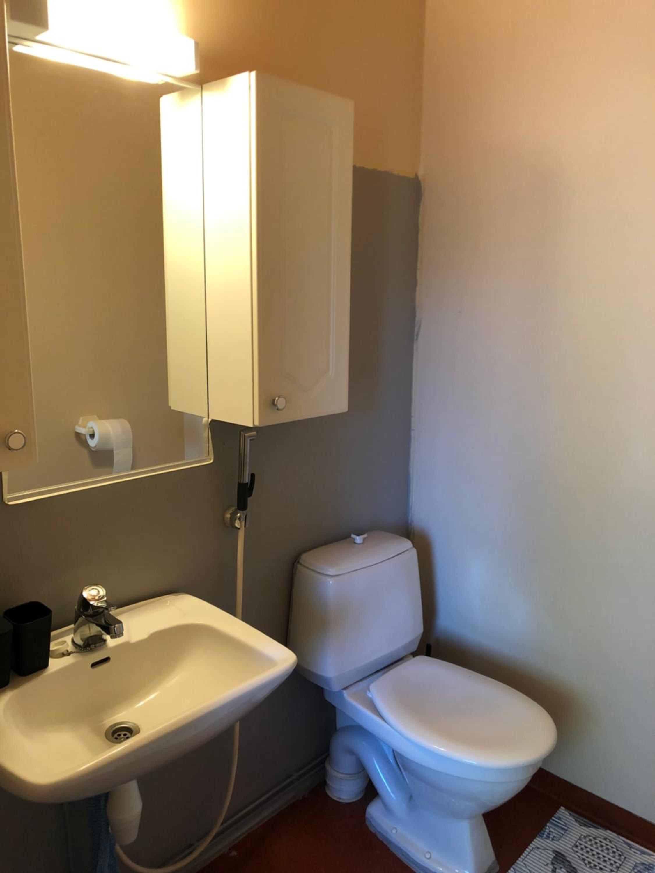 One-Bedroom Apartment - Photo 6