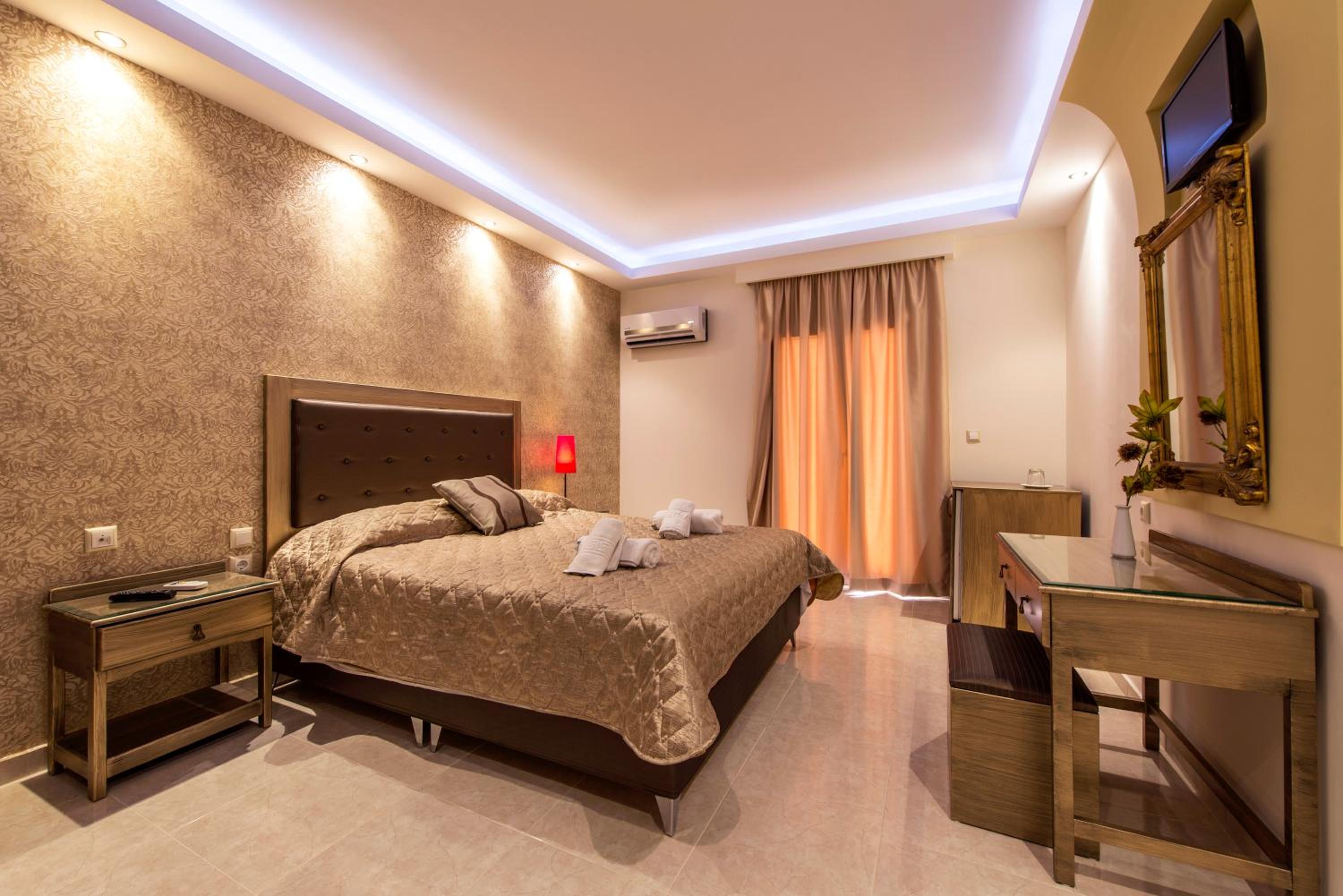 Superior Double or Twin Room photo 1