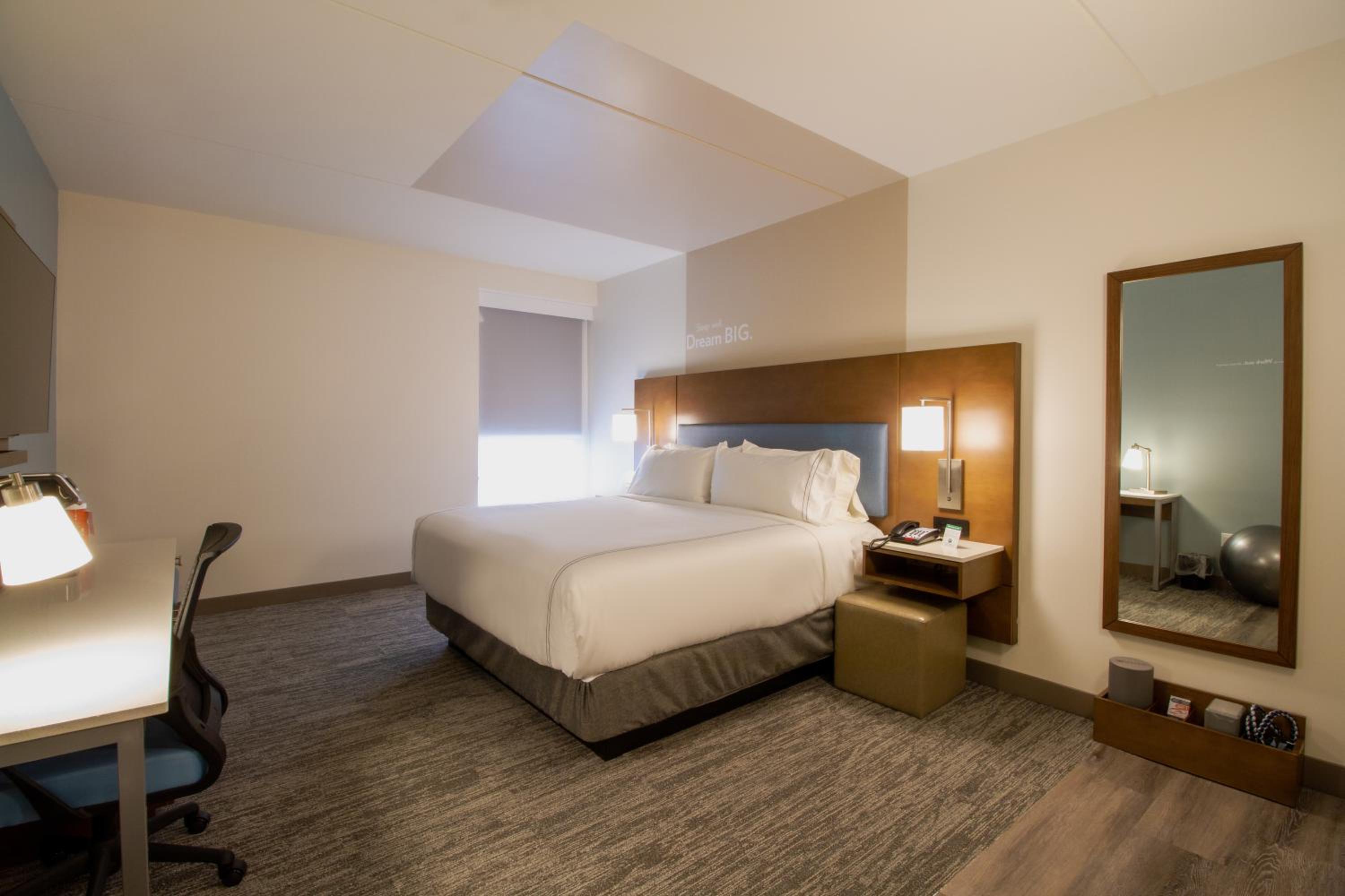 Standard Room photo 2