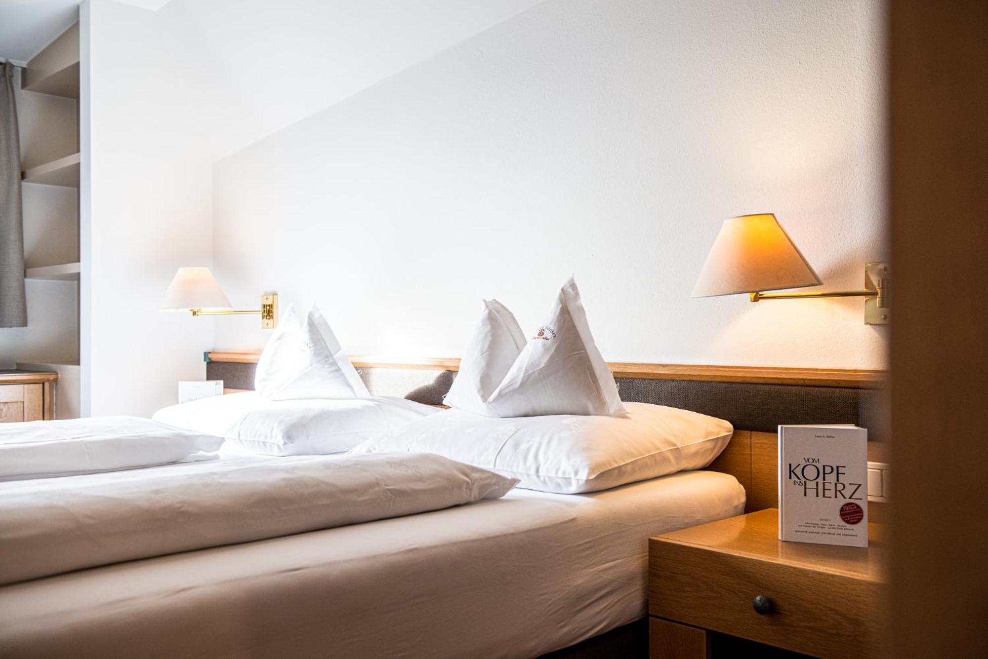 Double Room - B - Photo 1