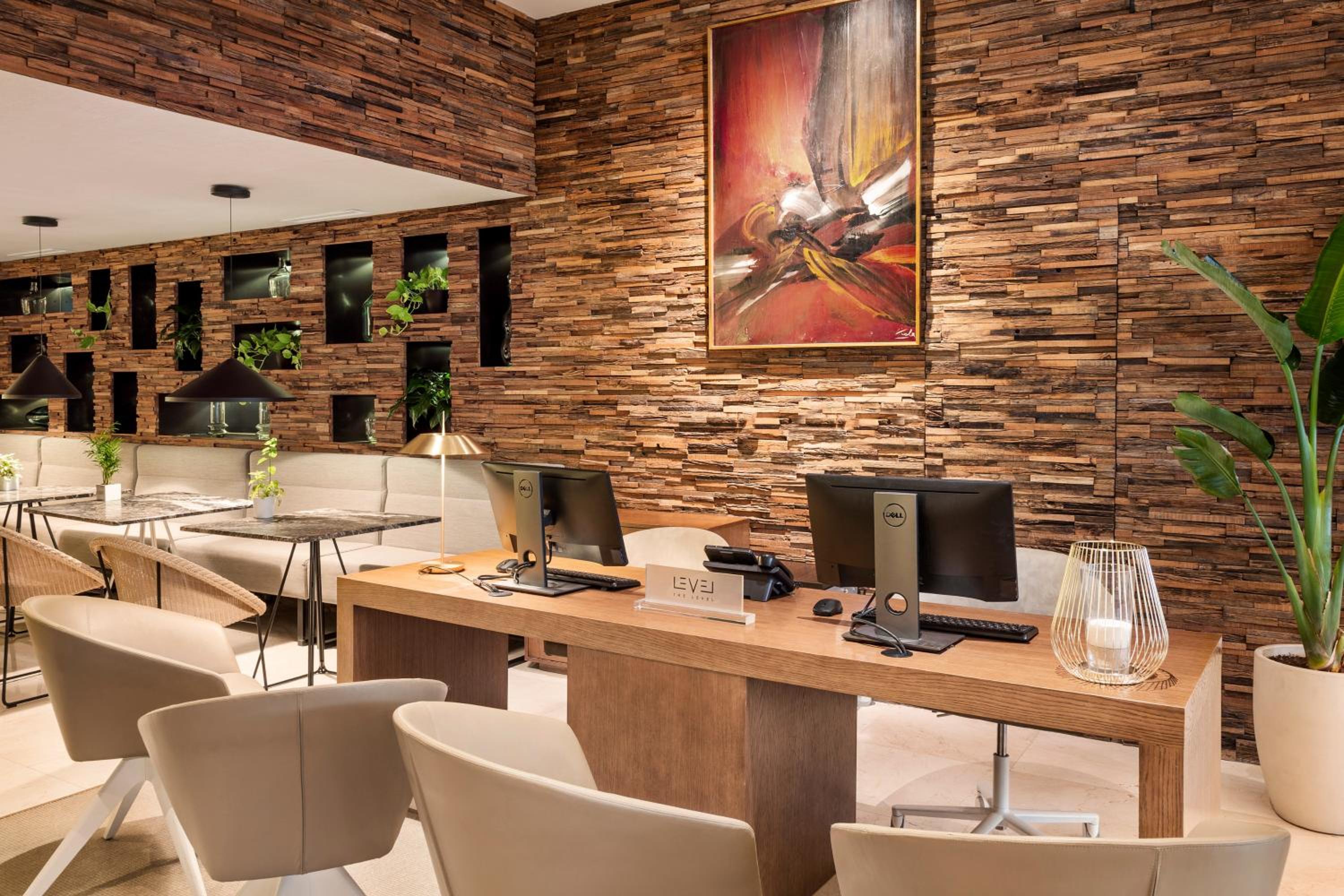 The Level Grand Suite